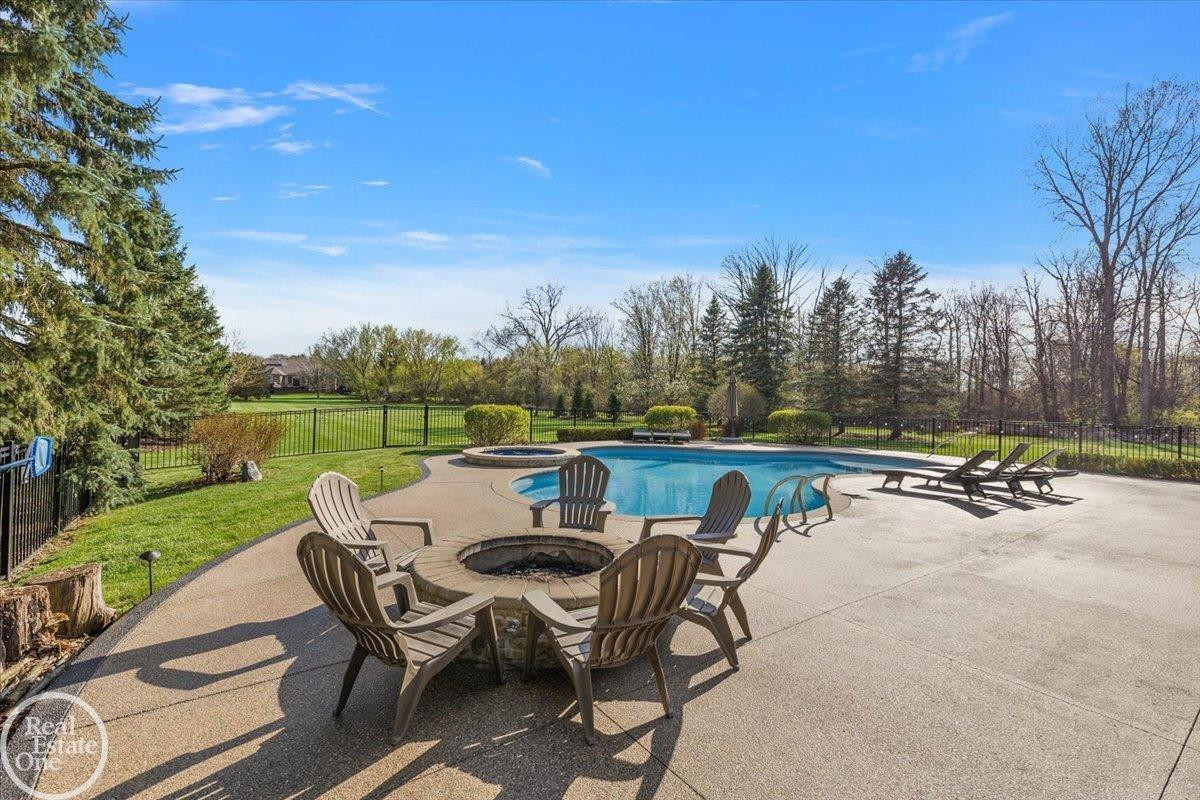 11484 Bayberry Drive, Unit #3, MI 48065 — Photo 12