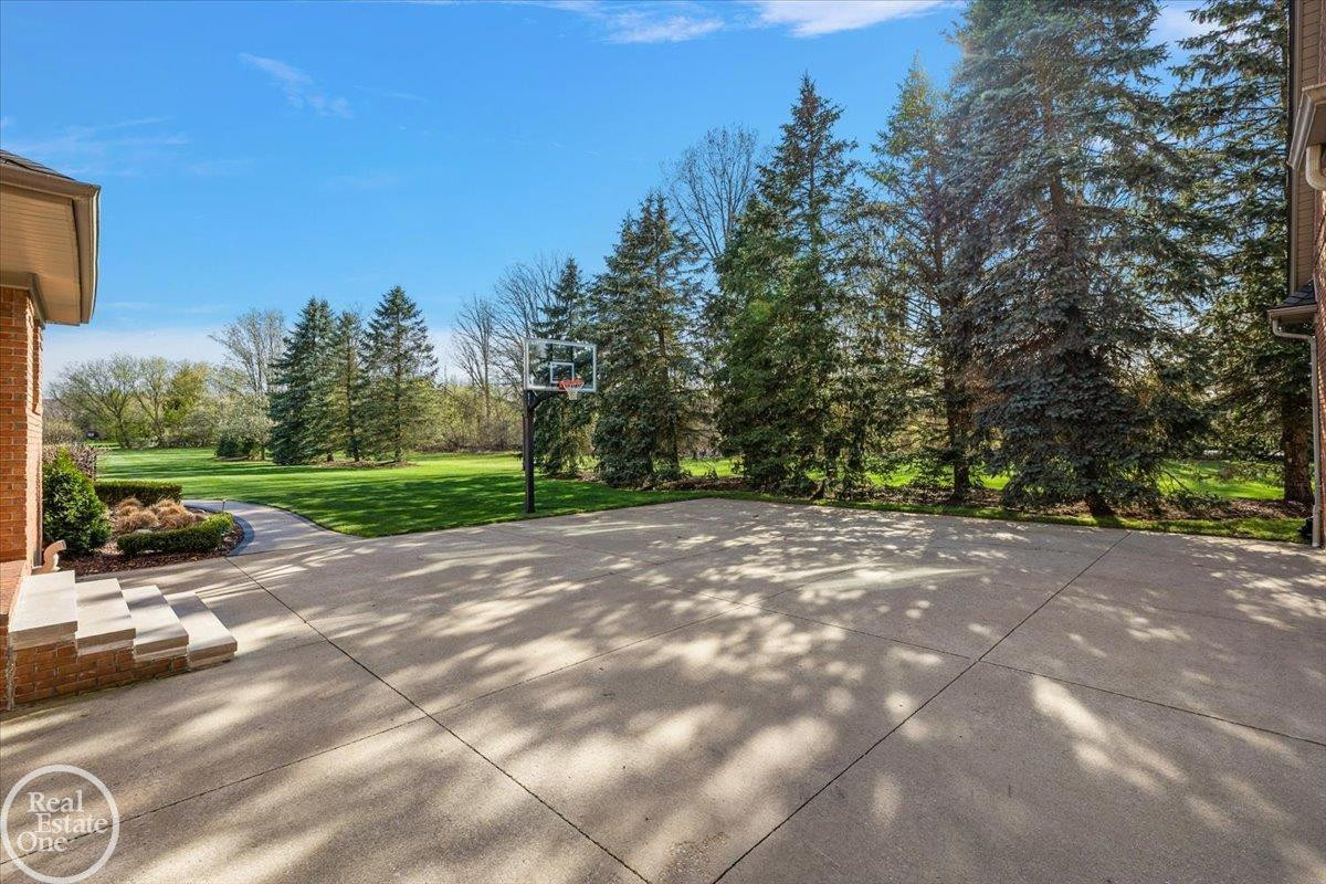 11484 Bayberry Drive, Unit #3, MI 48065 — Photo 18