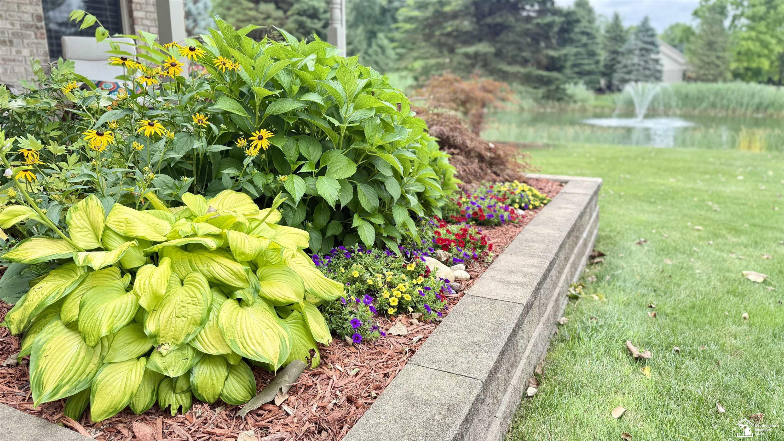 37540 Harvest Lane, New Boston, MI 48164 — Photo 47
