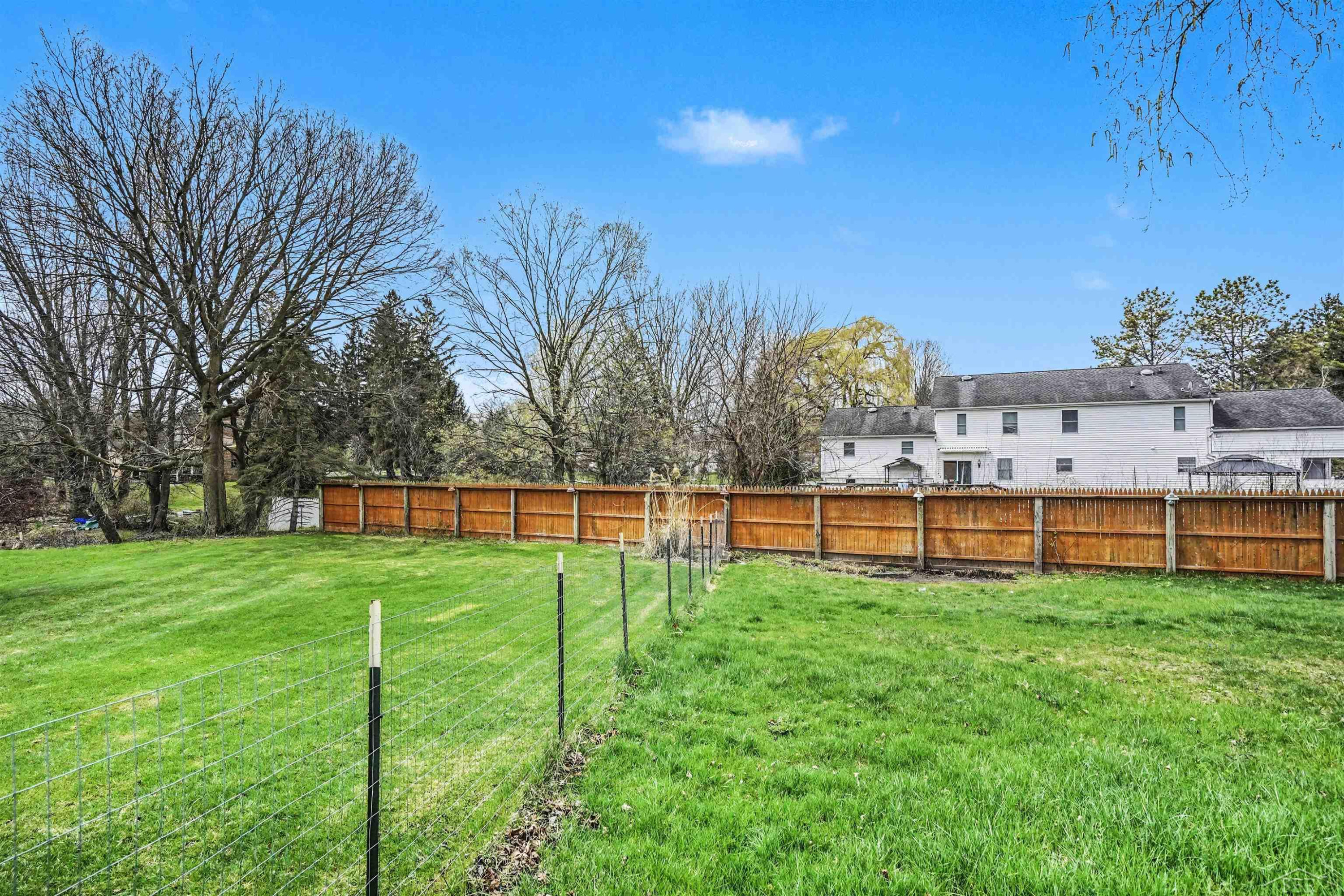 7680 Hillshire Court, Saginaw, MI 48609 — Photo 34