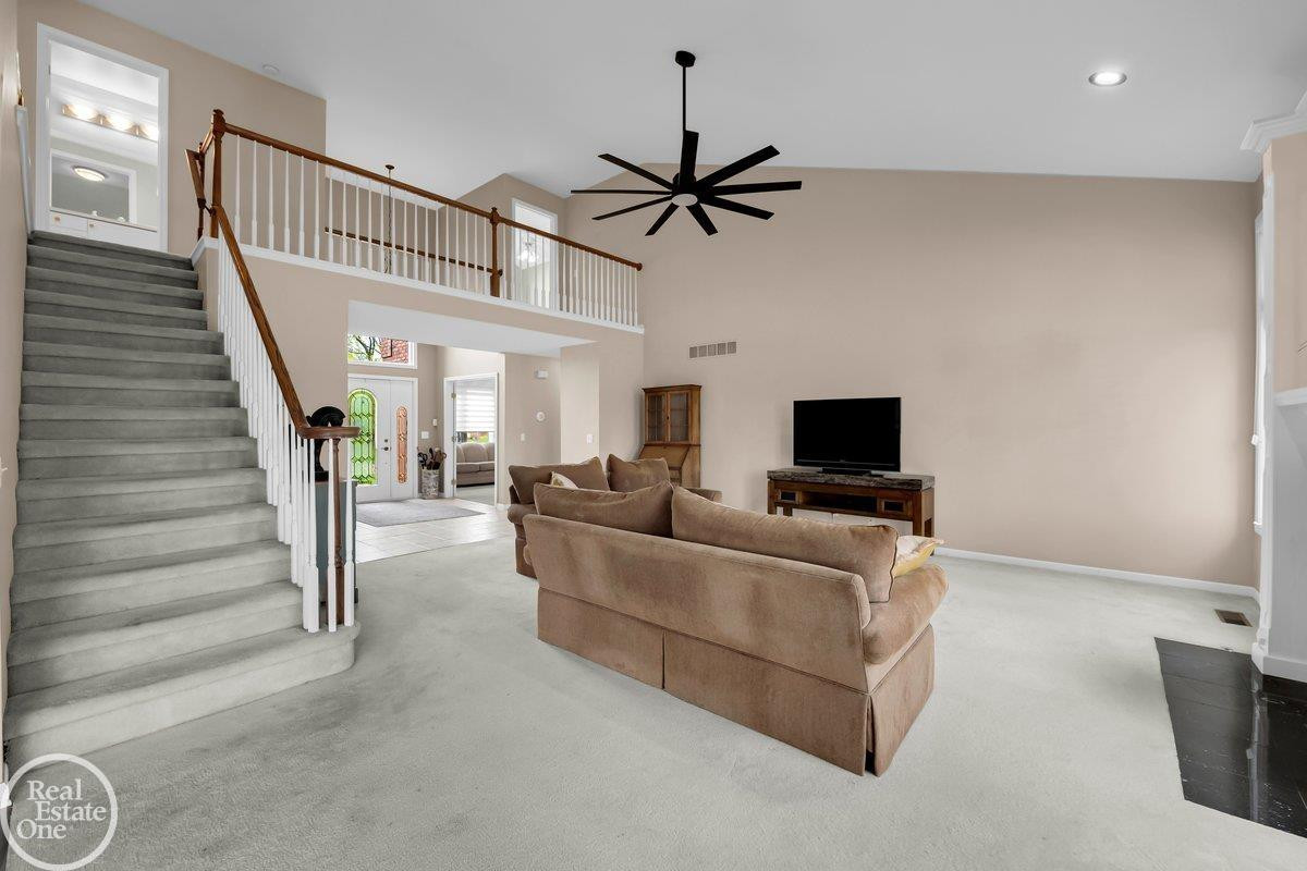 47206 Woodberry Estates Drive, MI 48044 — Photo 7