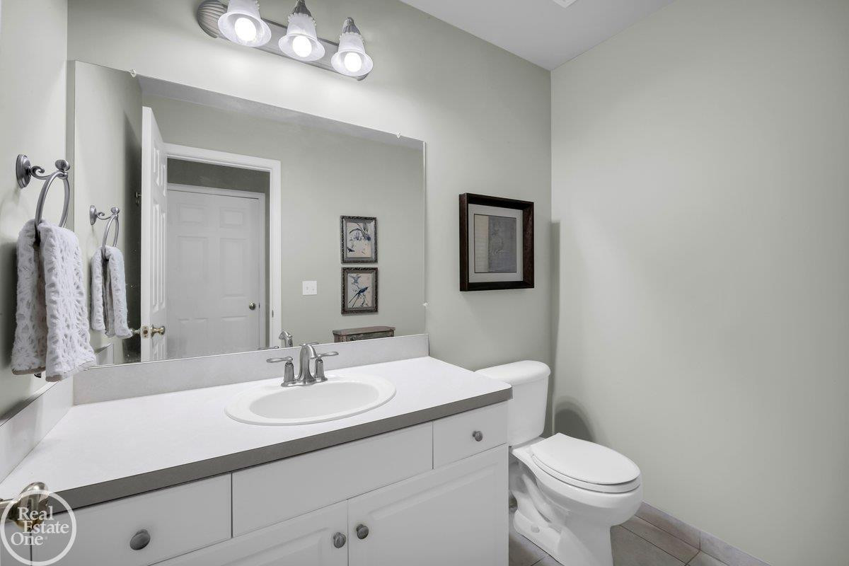 47206 Woodberry Estates Drive, MI 48044 — Photo 30