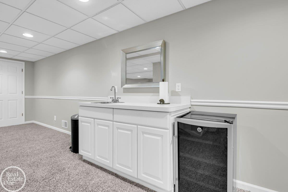 47206 Woodberry Estates Drive, MI 48044 — Photo 42