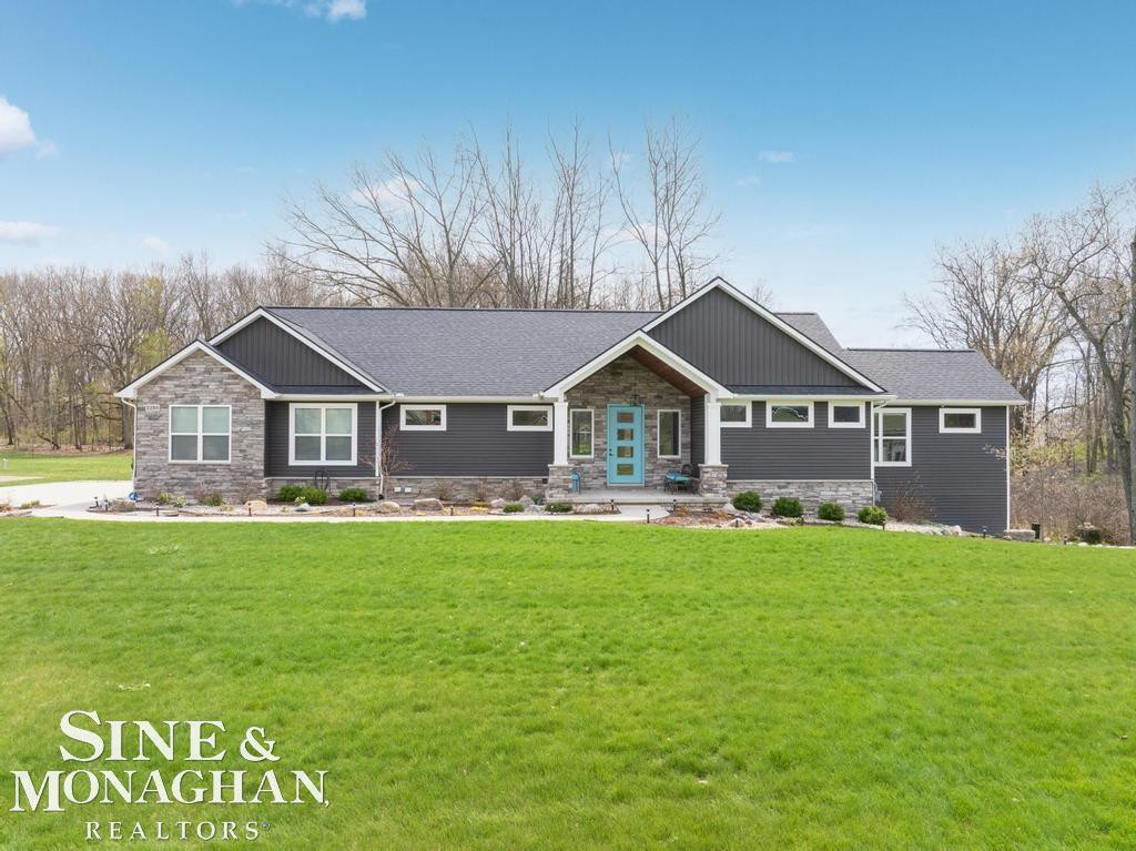 2285 White Hawk Trl Road, Howell, MI 48843 — front exterior