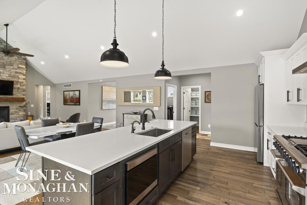 2285 White Hawk Trl Road, Howell, MI 48843 — Photo 4