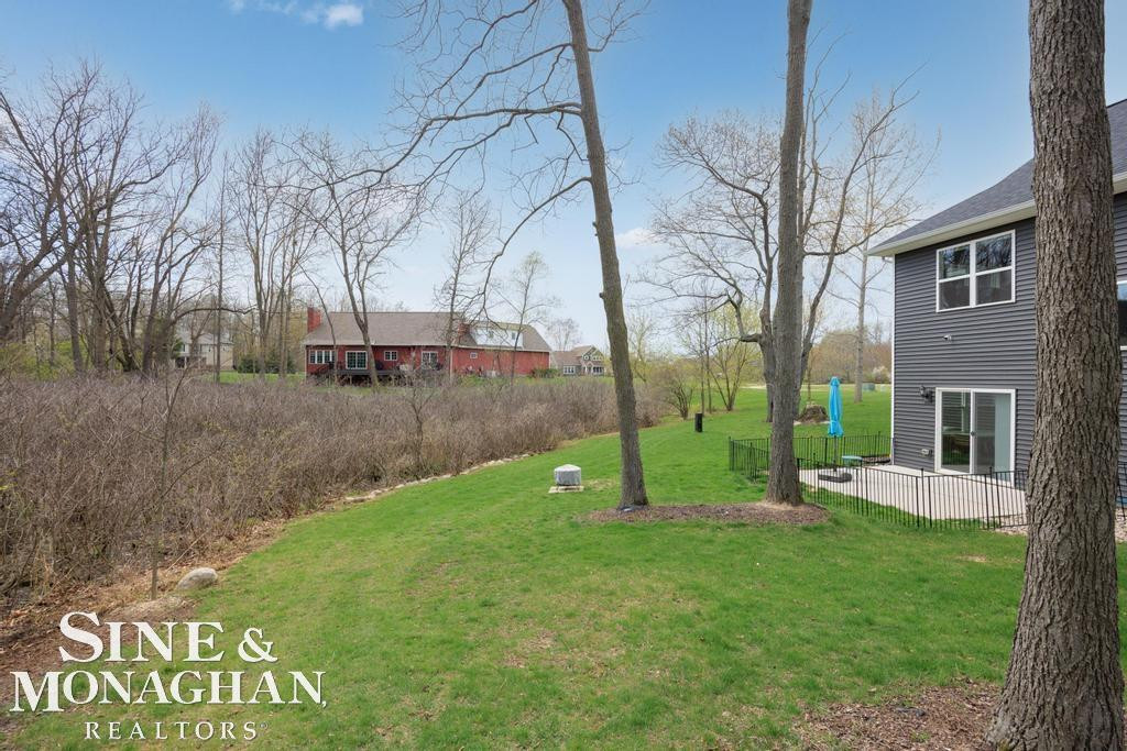 2285 White Hawk Trl Road, Howell, MI 48843 — Photo 46