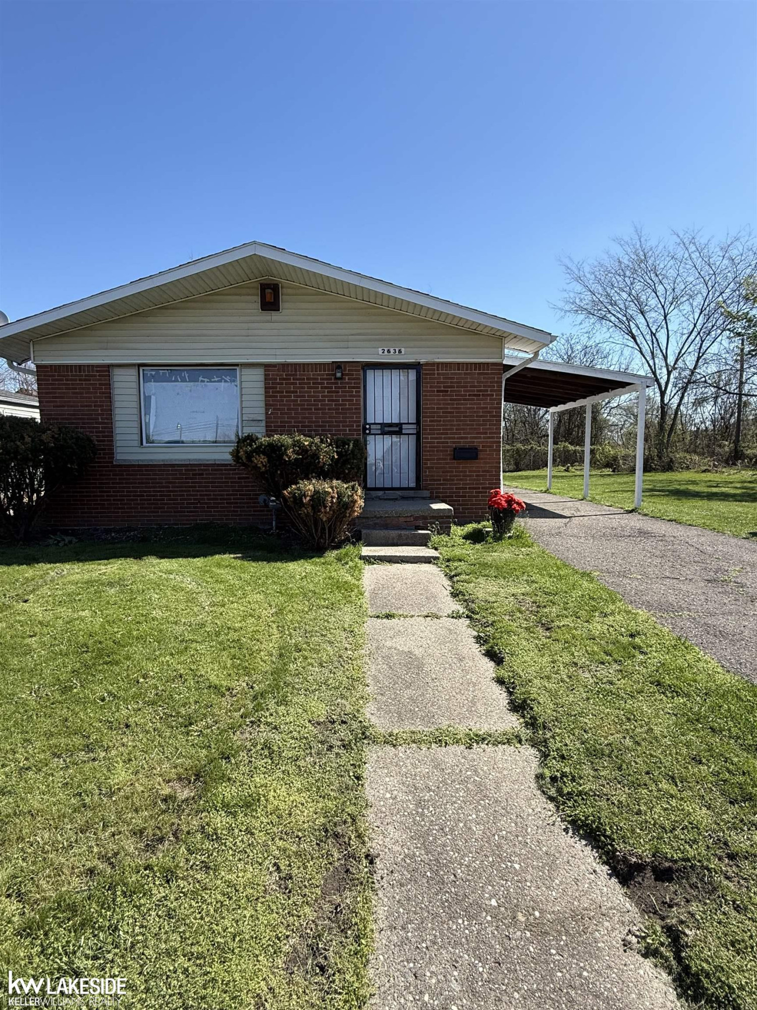 2636 Algonquin Street