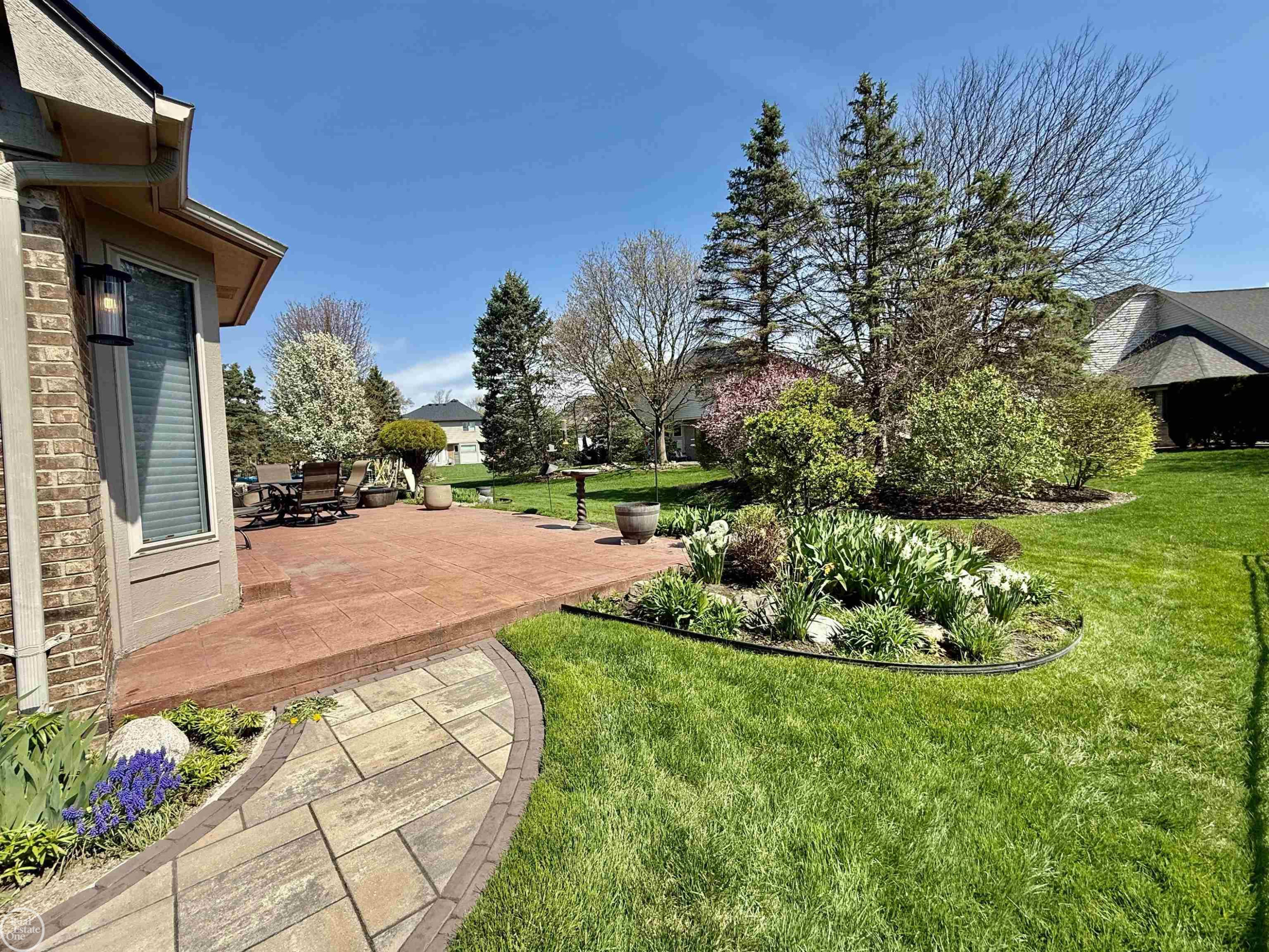 47094 Burning Tree Lane, Macomb, MI 48044 — Photo 12