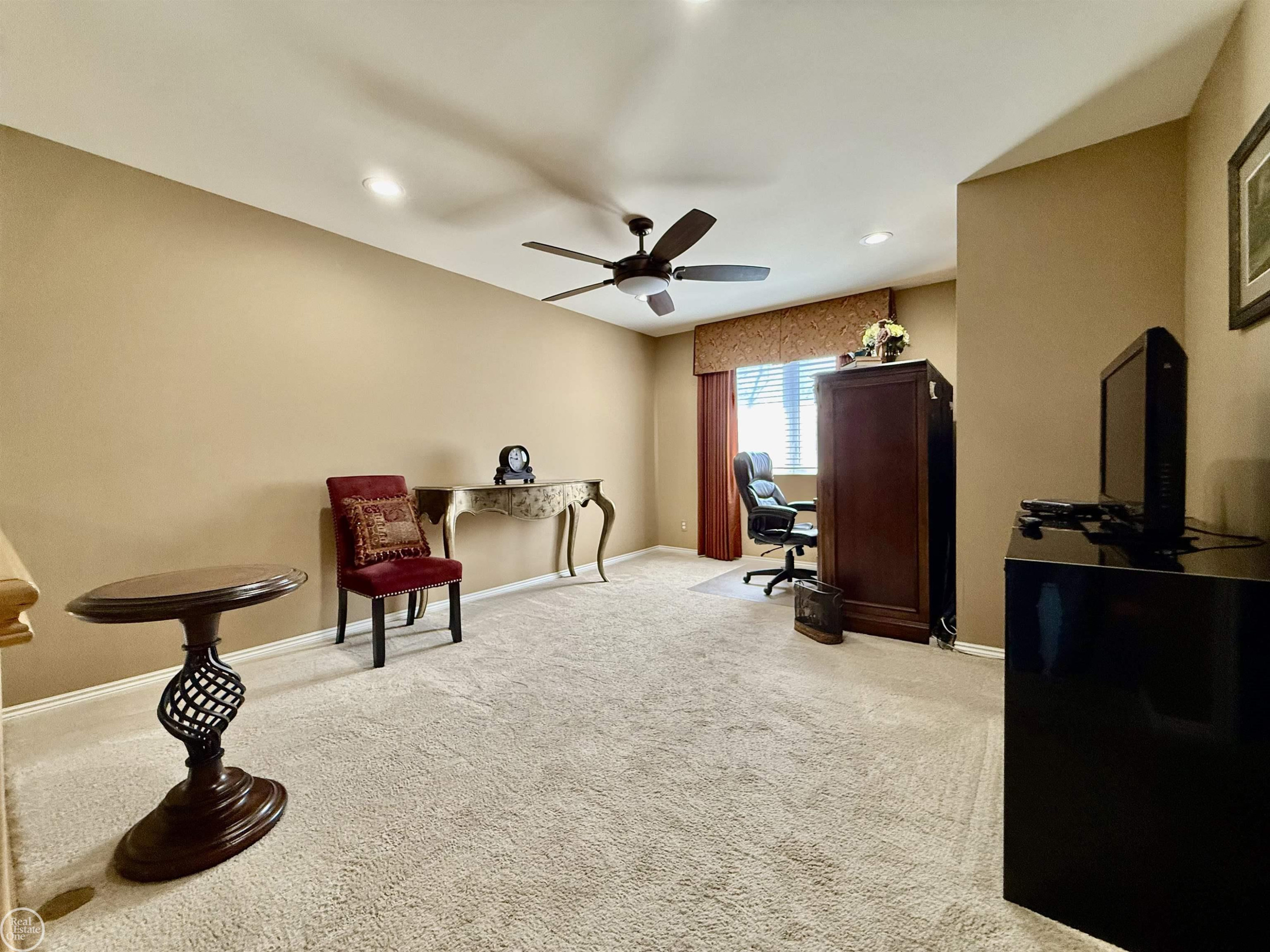 47094 Burning Tree Lane, Macomb, MI 48044 — Photo 47