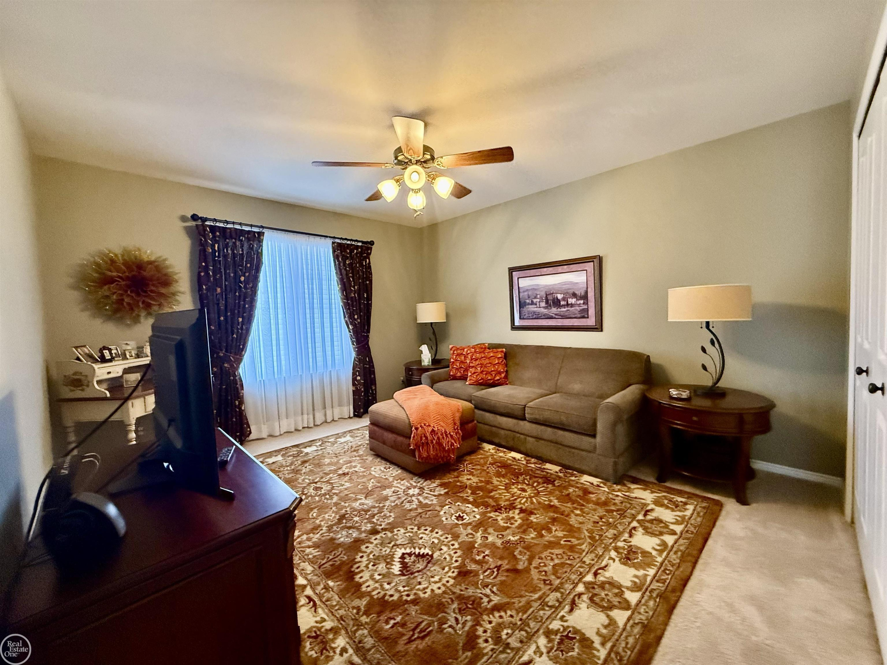 47094 Burning Tree Lane, Macomb, MI 48044 — Photo 56