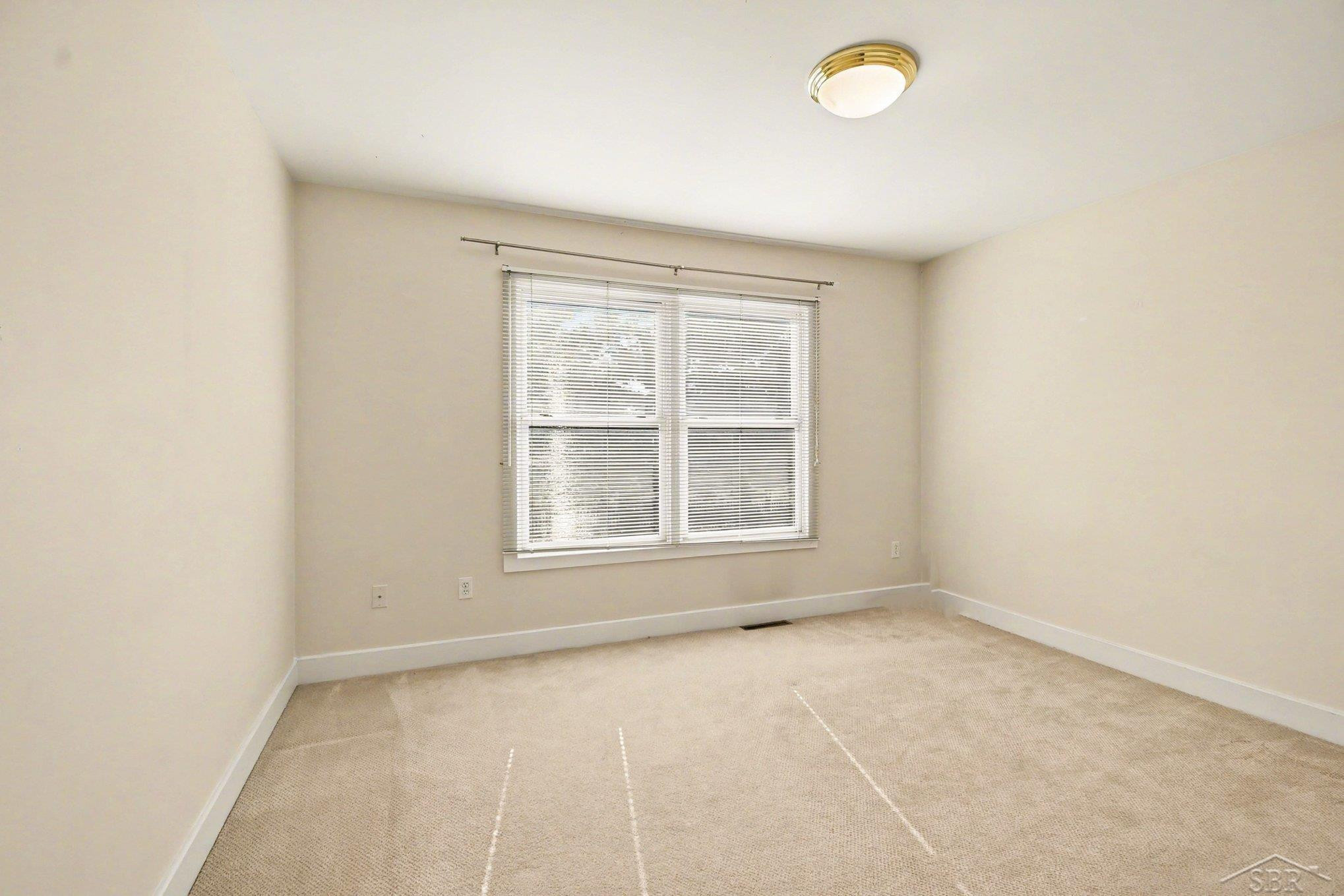 10 Cobblestone Place, Saginaw, MI 48603 — Photo 17