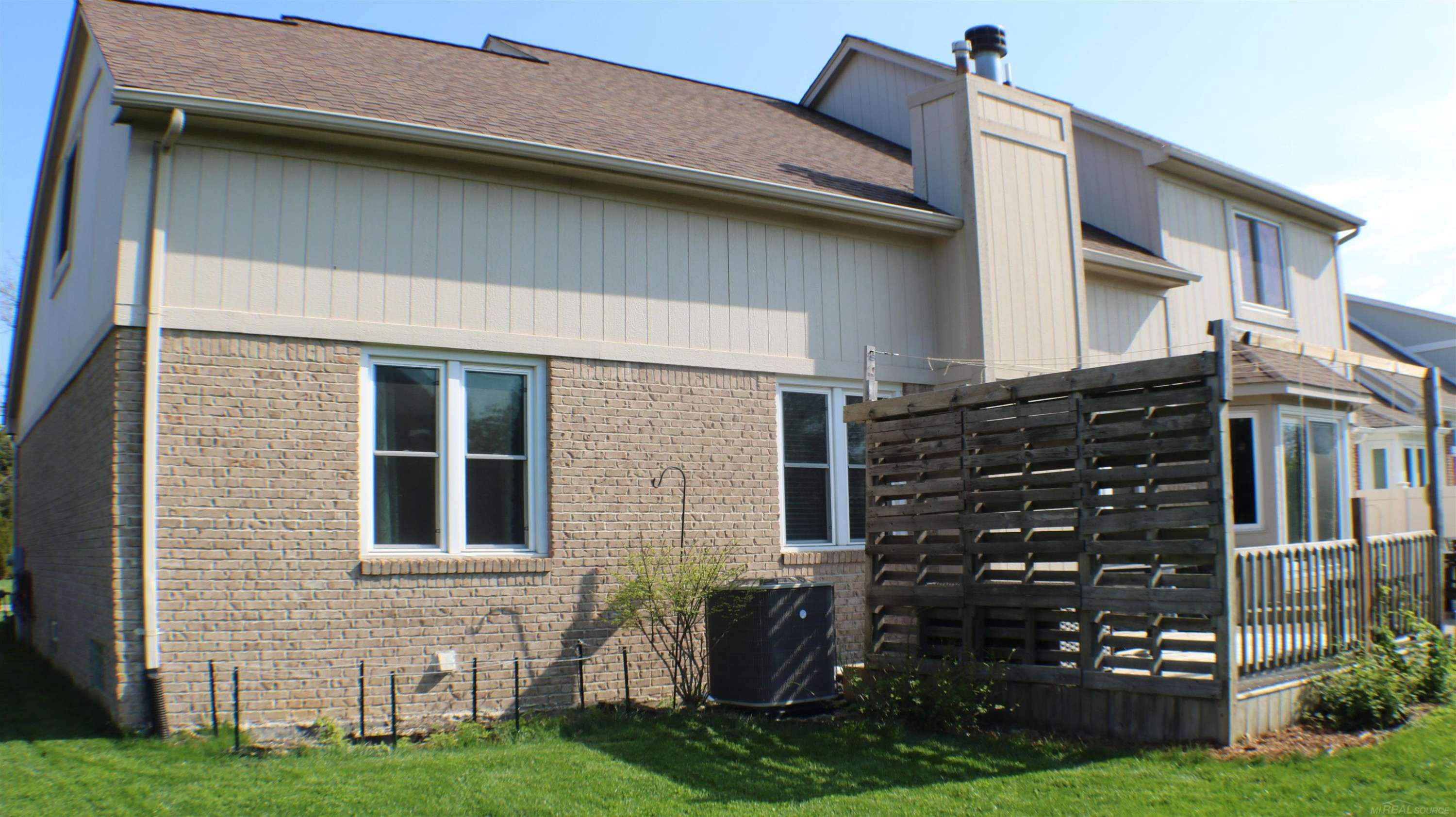 21528 Mackenzie Drive, MI 48044 — Photo 6