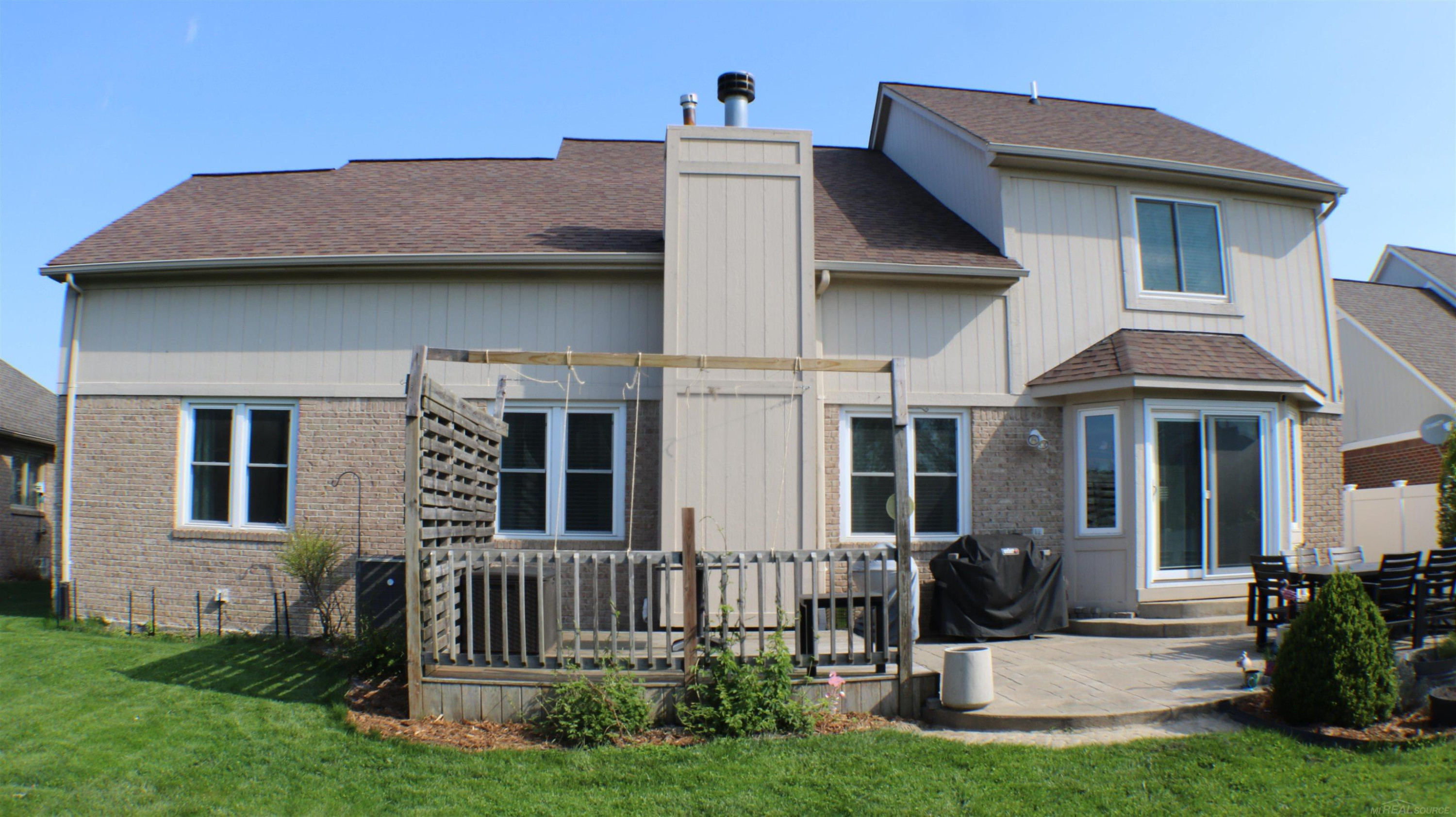 21528 Mackenzie Drive, MI 48044 — Photo 7