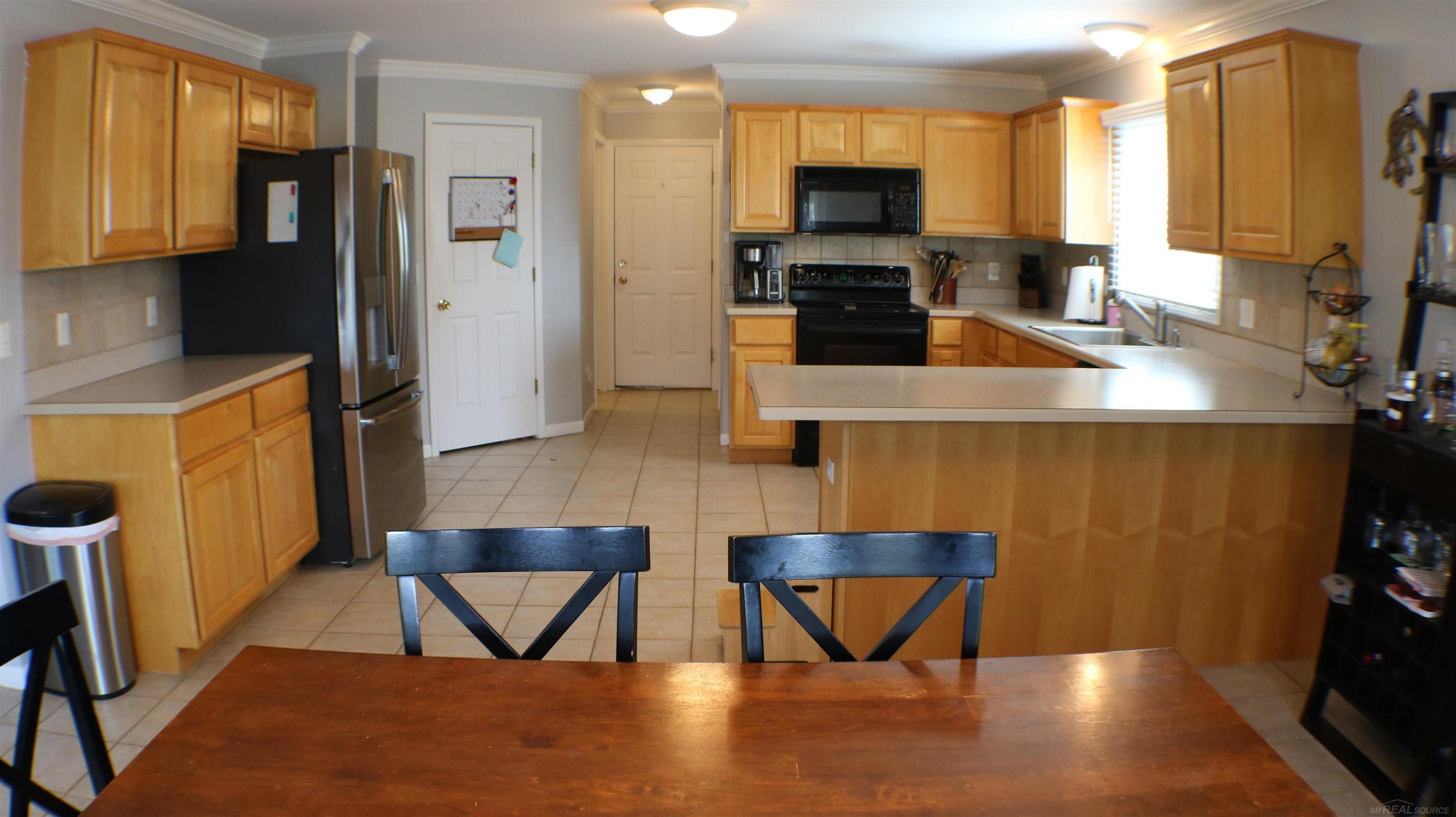21528 Mackenzie Drive, MI 48044 — Photo 20