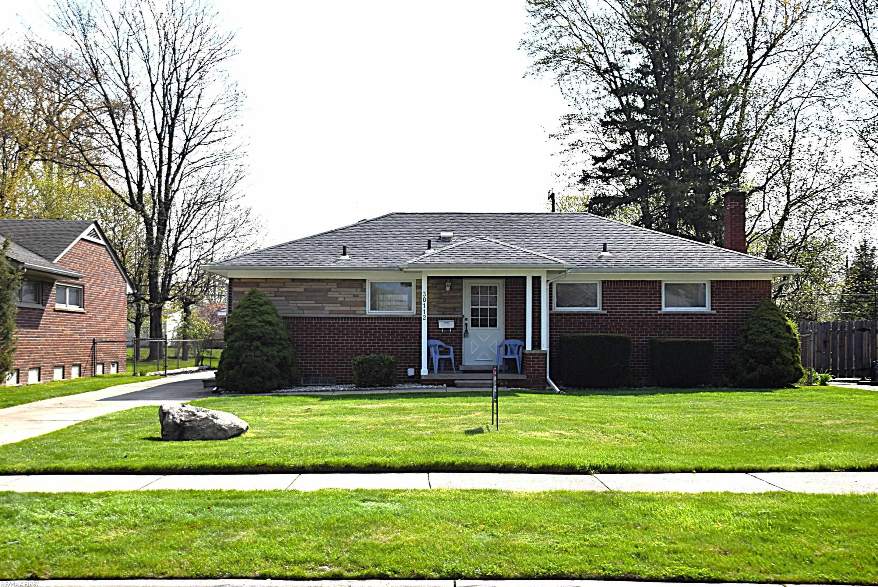 30112 Gloria Street, Saint Clair Shores, MI 48082 — front exterior
