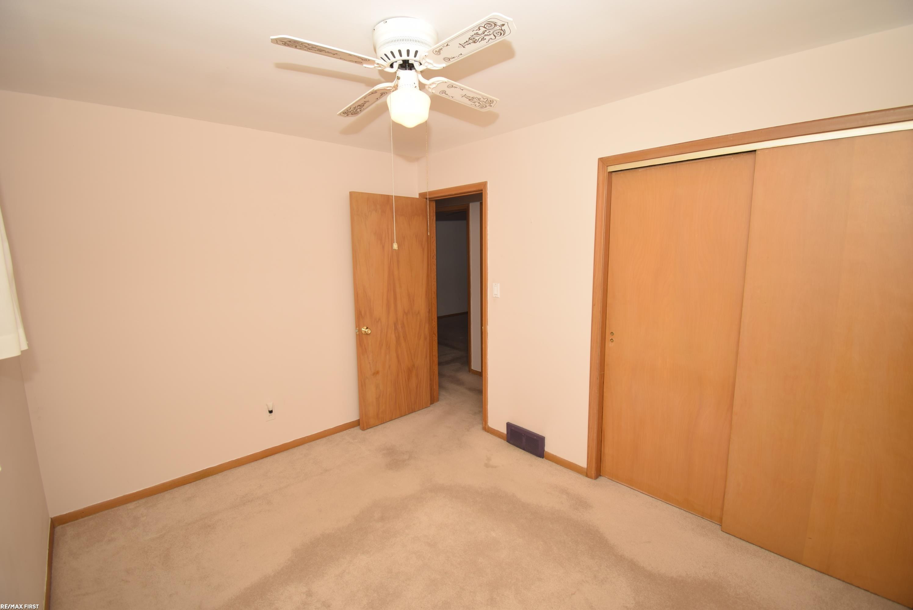 30112 Gloria Street, Saint Clair Shores, MI 48082 — Photo 13