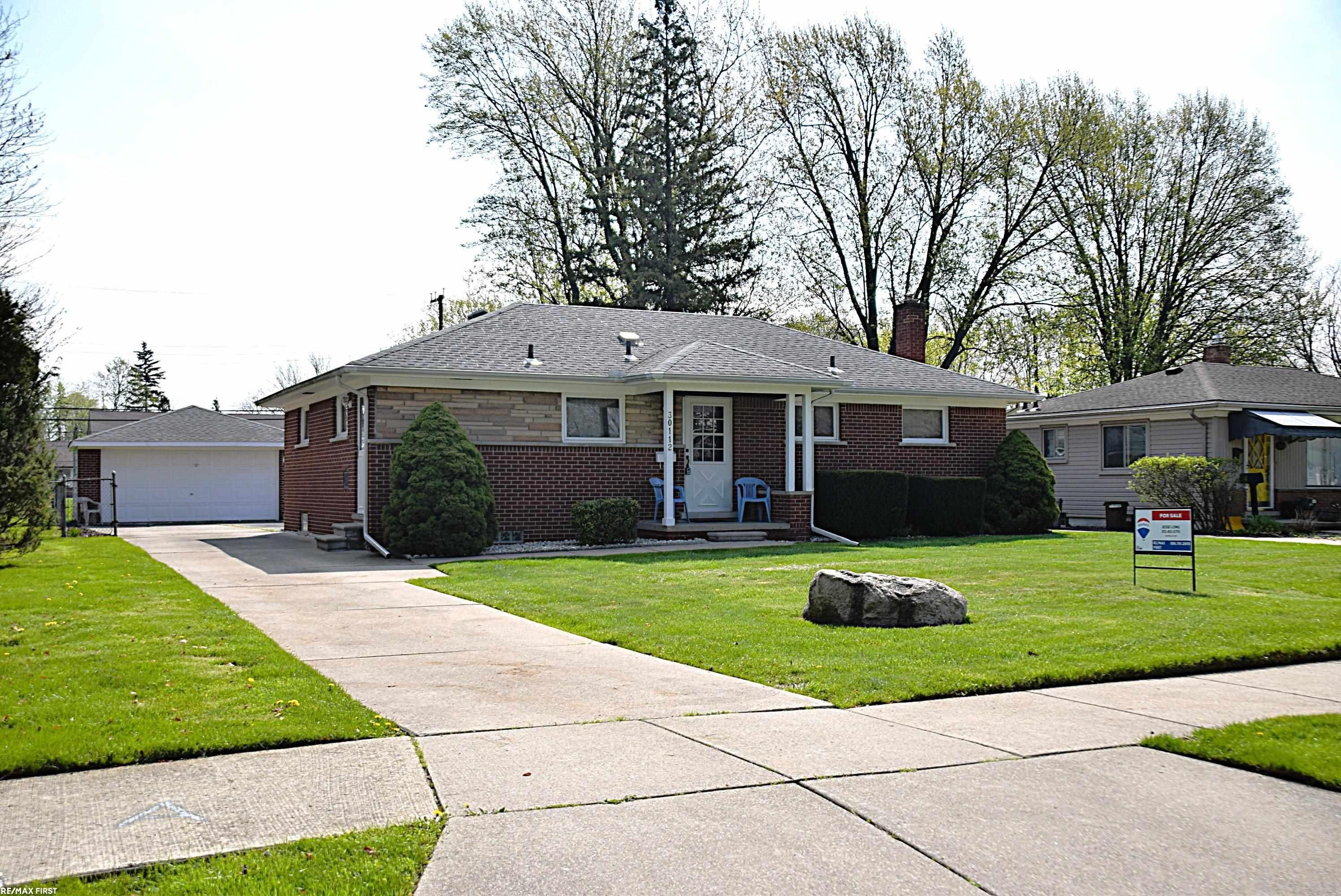 30112 Gloria Street, Saint Clair Shores, MI 48082 — Photo 22