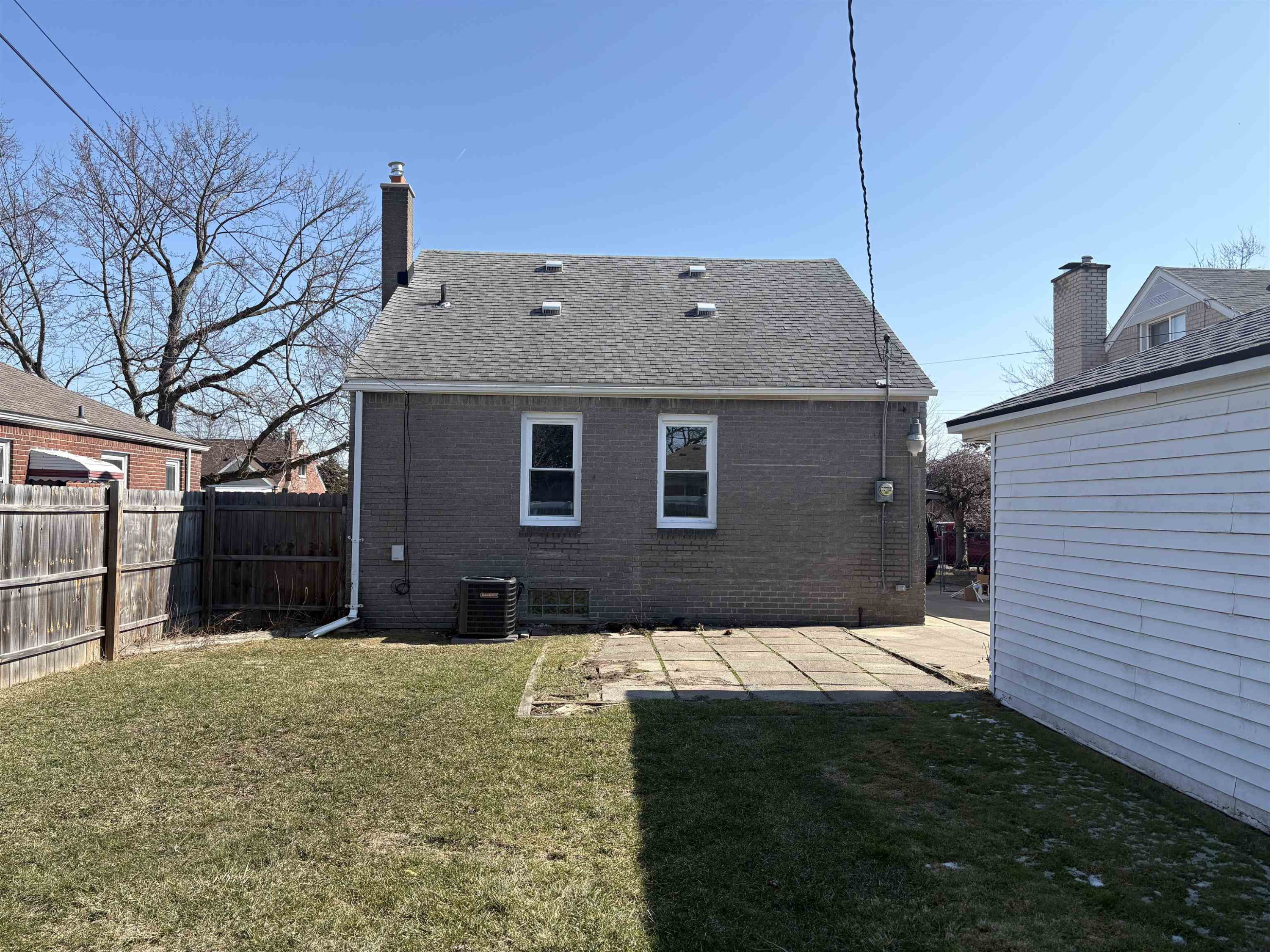 1072 11th Street, Wyandotte, MI 48192 — Photo 18