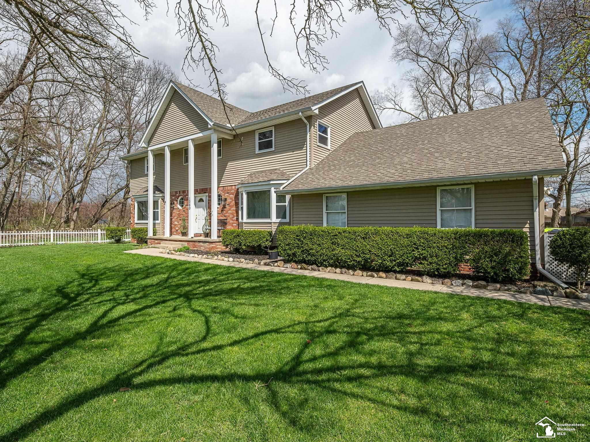 1060 Hollywood Drive, Monroe, MI 48162 — Photo 3