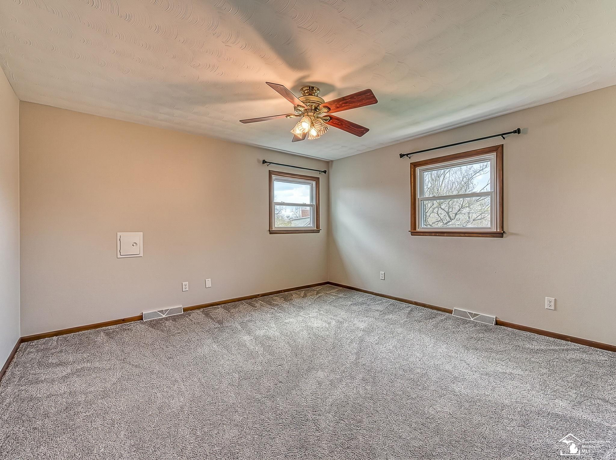 1060 Hollywood Drive, Monroe, MI 48162 — Photo 45