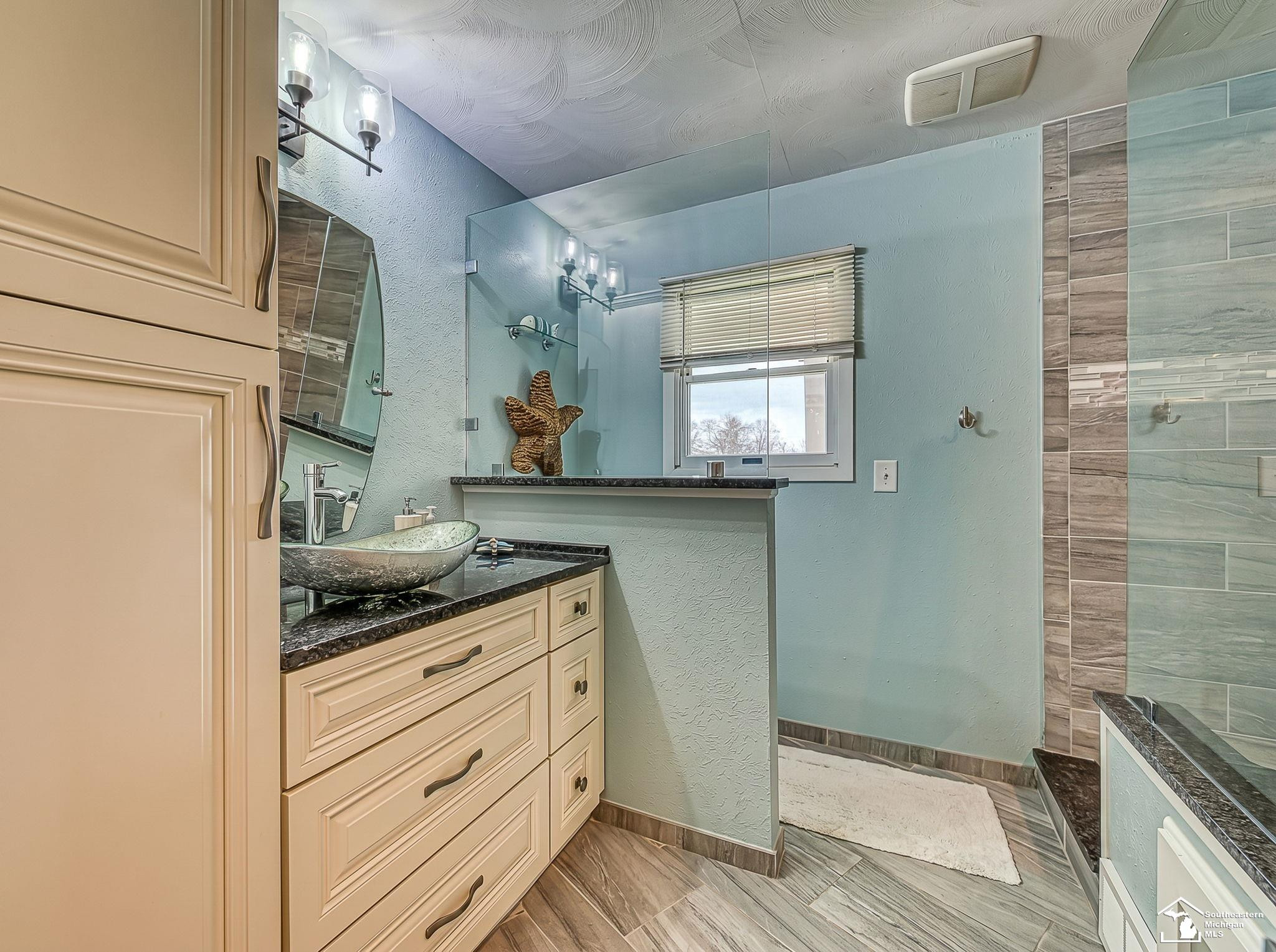 1060 Hollywood Drive, Monroe, MI 48162 — Photo 53