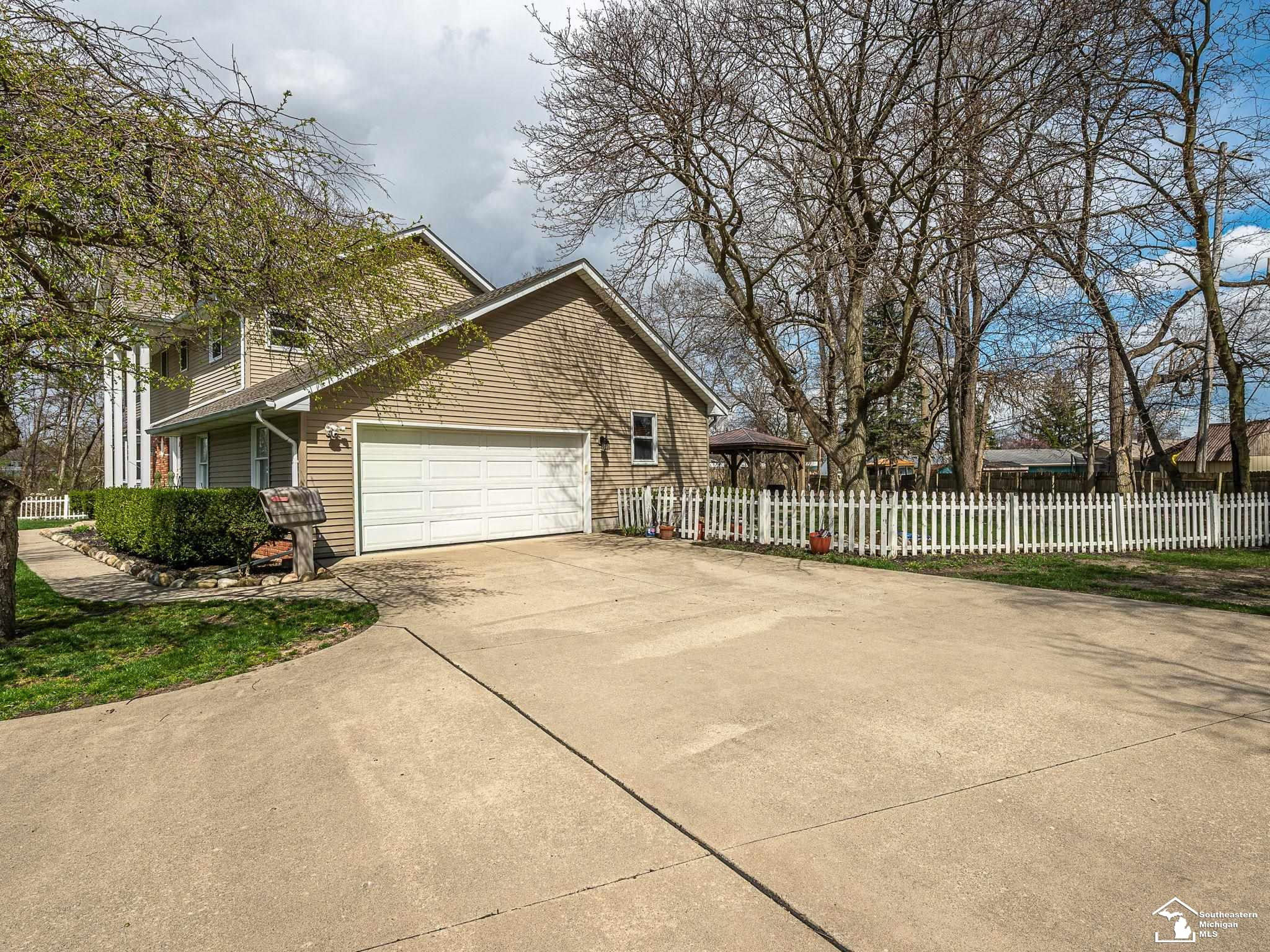 1060 Hollywood Drive, Monroe, MI 48162 — Photo 66