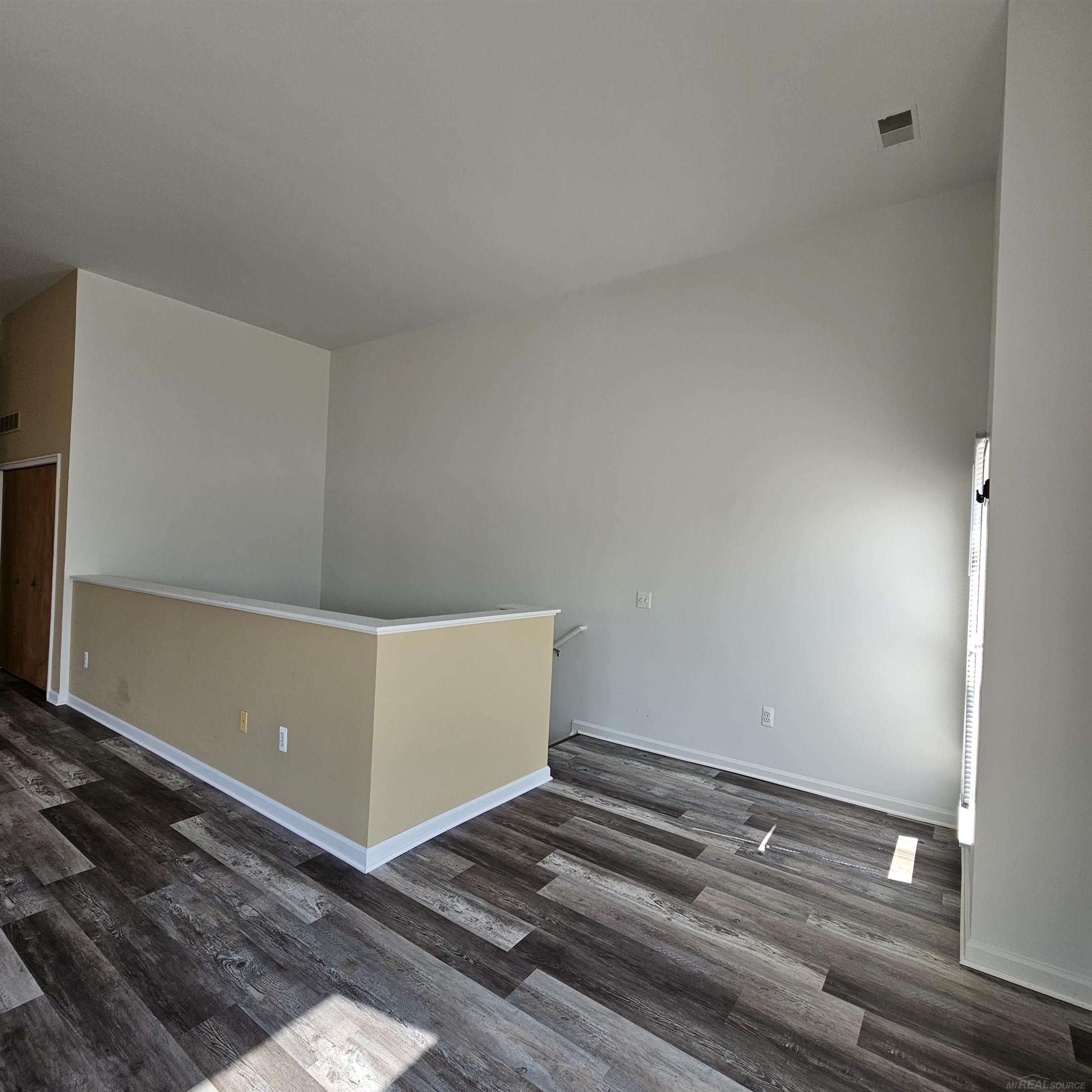 90 Clinton Street, 2, Mount Clemens, MI 48043 — Photo 33