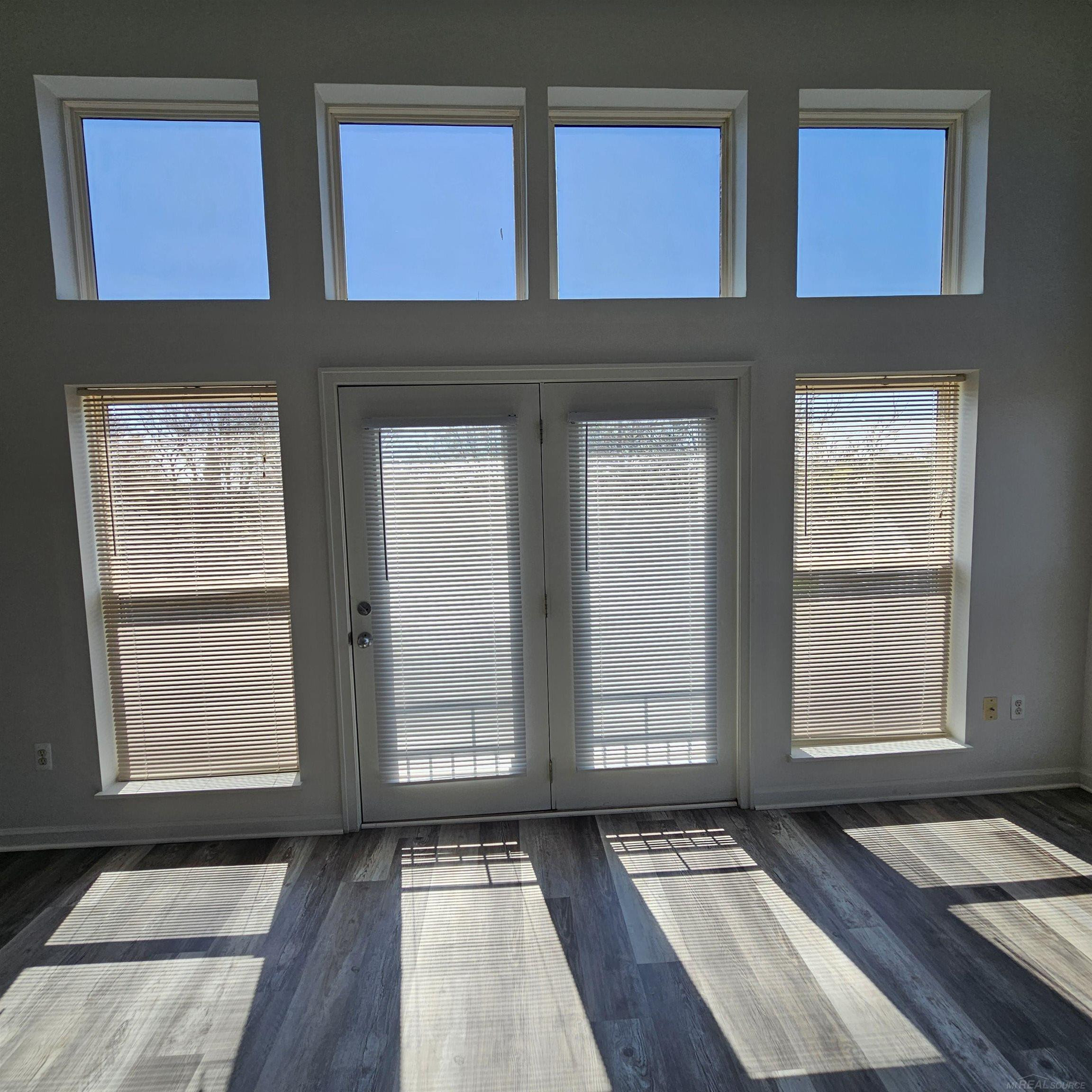 90 Clinton Street, 2, Mount Clemens, MI 48043 — Photo 35