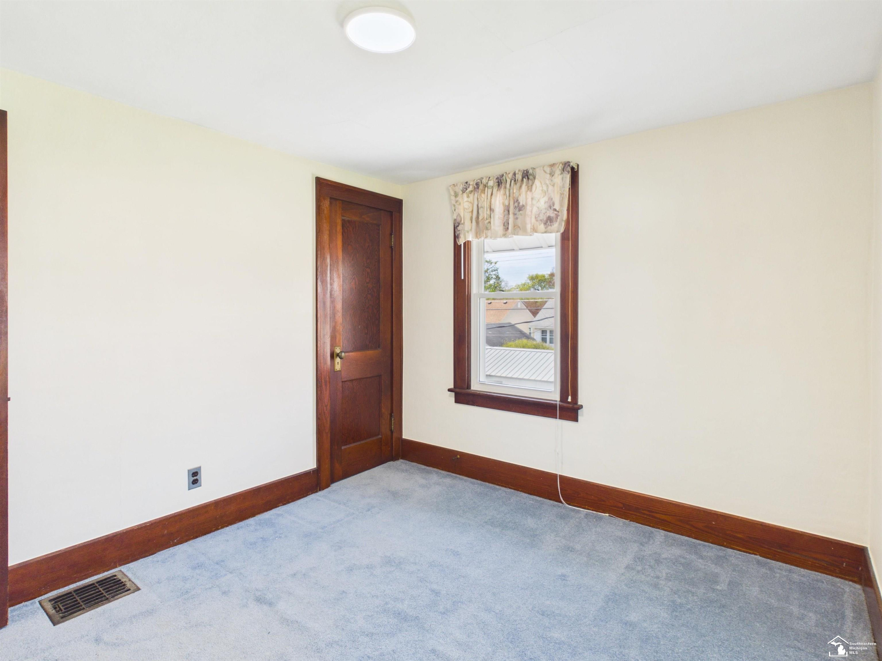 823 Michigan Avenue, Monroe, MI 48162 — Photo 18