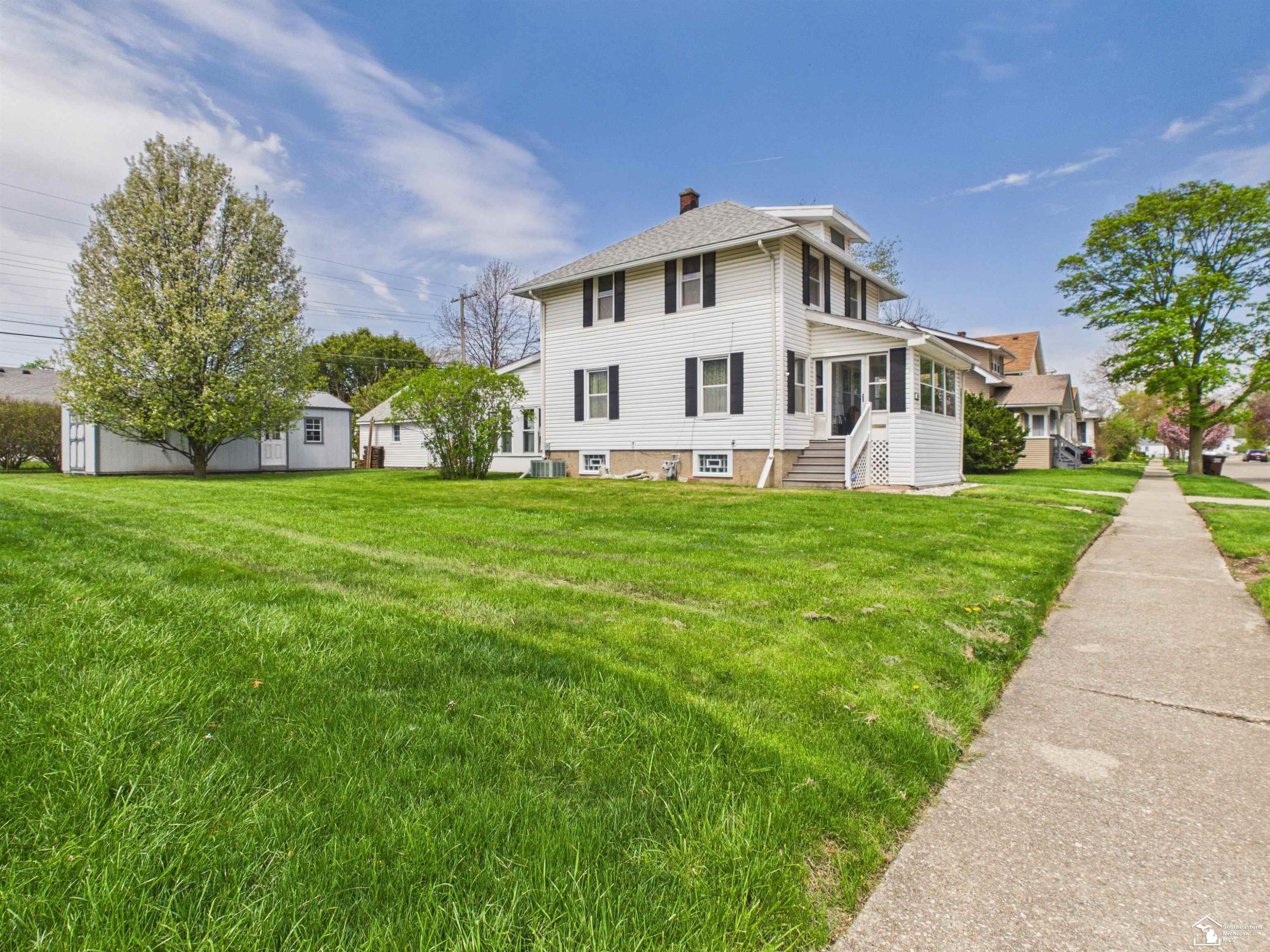 823 Michigan Avenue, Monroe, MI 48162 — Photo 31