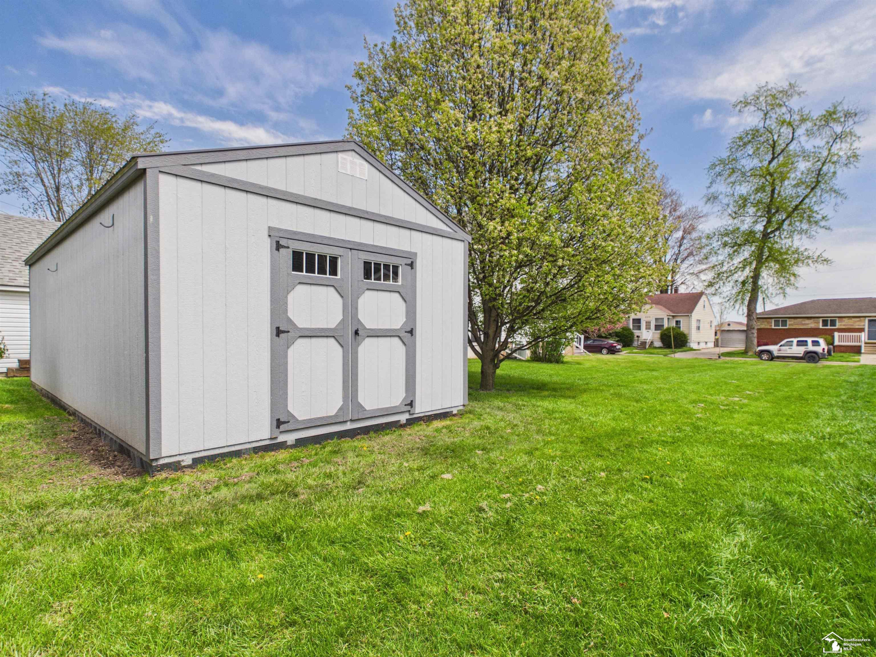 823 Michigan Avenue, Monroe, MI 48162 — Photo 36