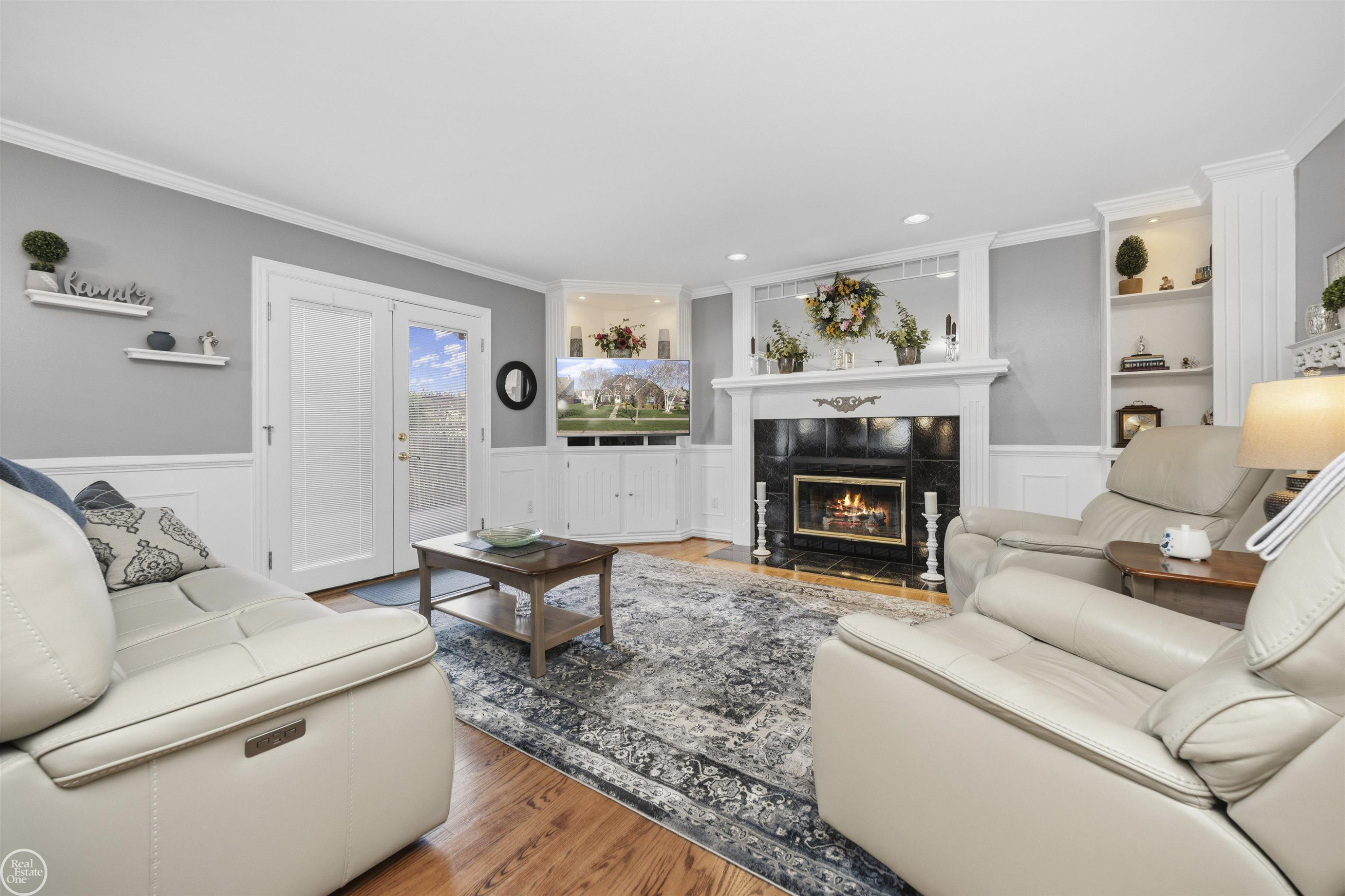 48034 Amanda Drive, Macomb, MI 48044 — Photo 15