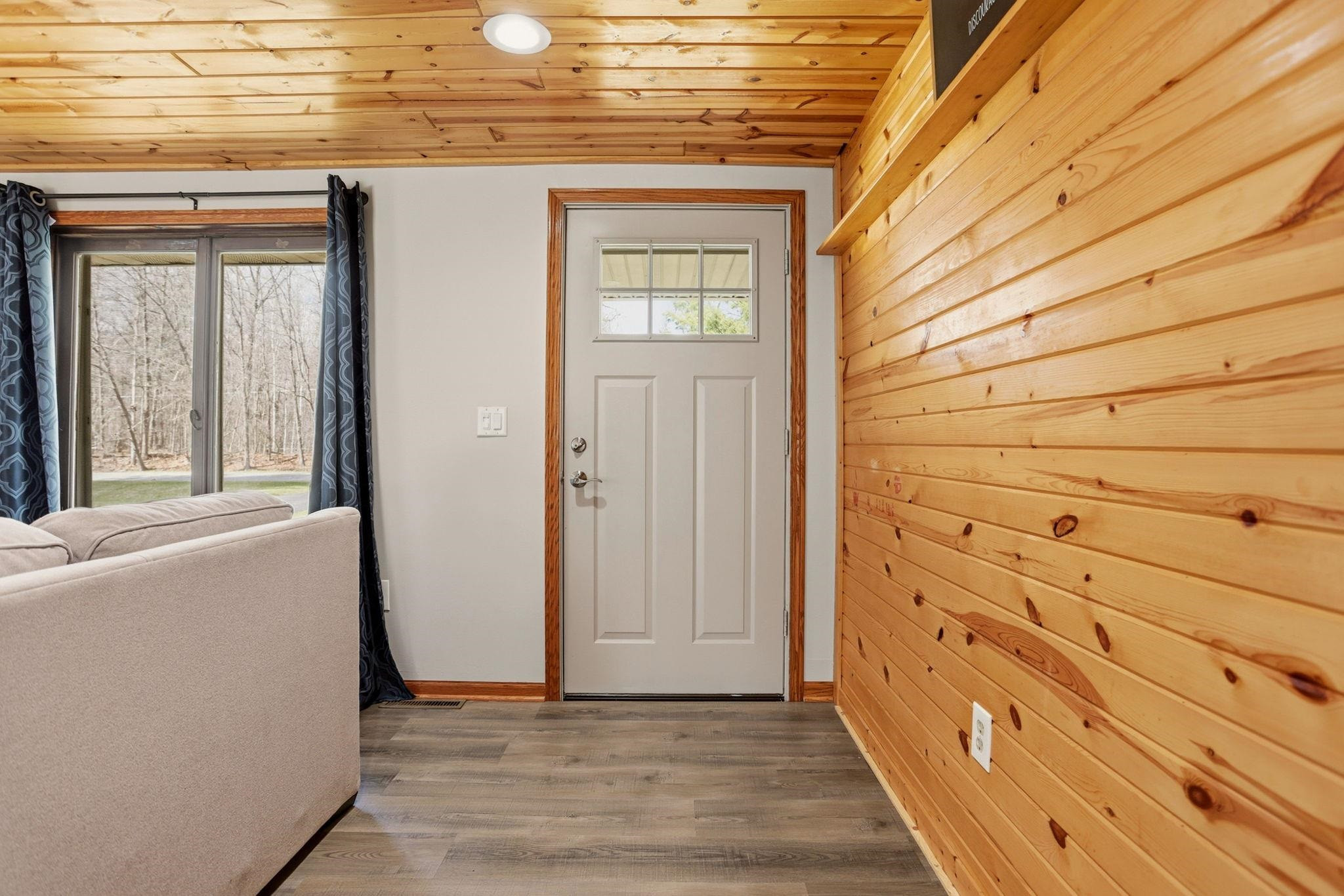 249 W Miller Road, Midland, MI 48640 — Photo 7
