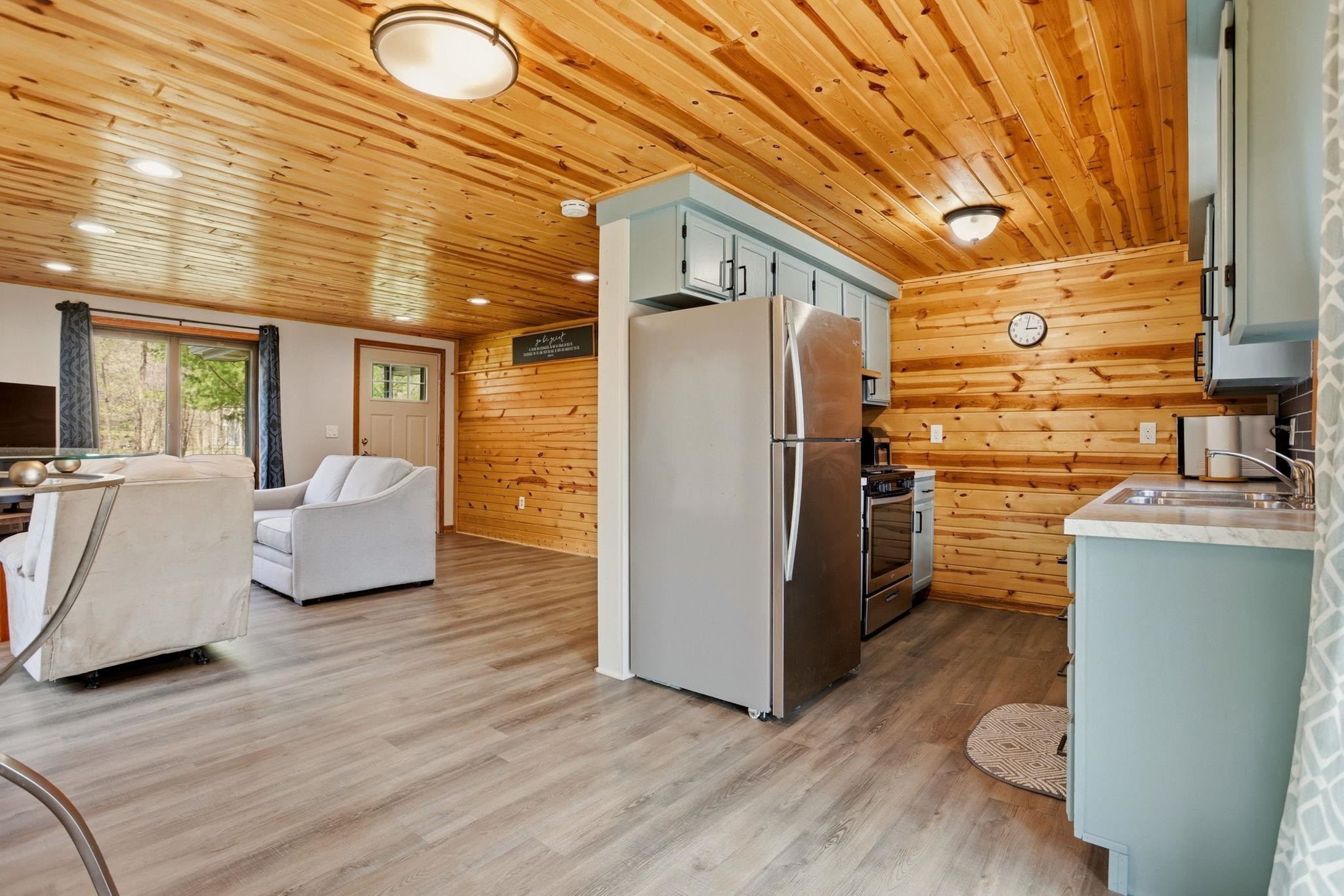 249 W Miller Road, Midland, MI 48640 — Photo 13
