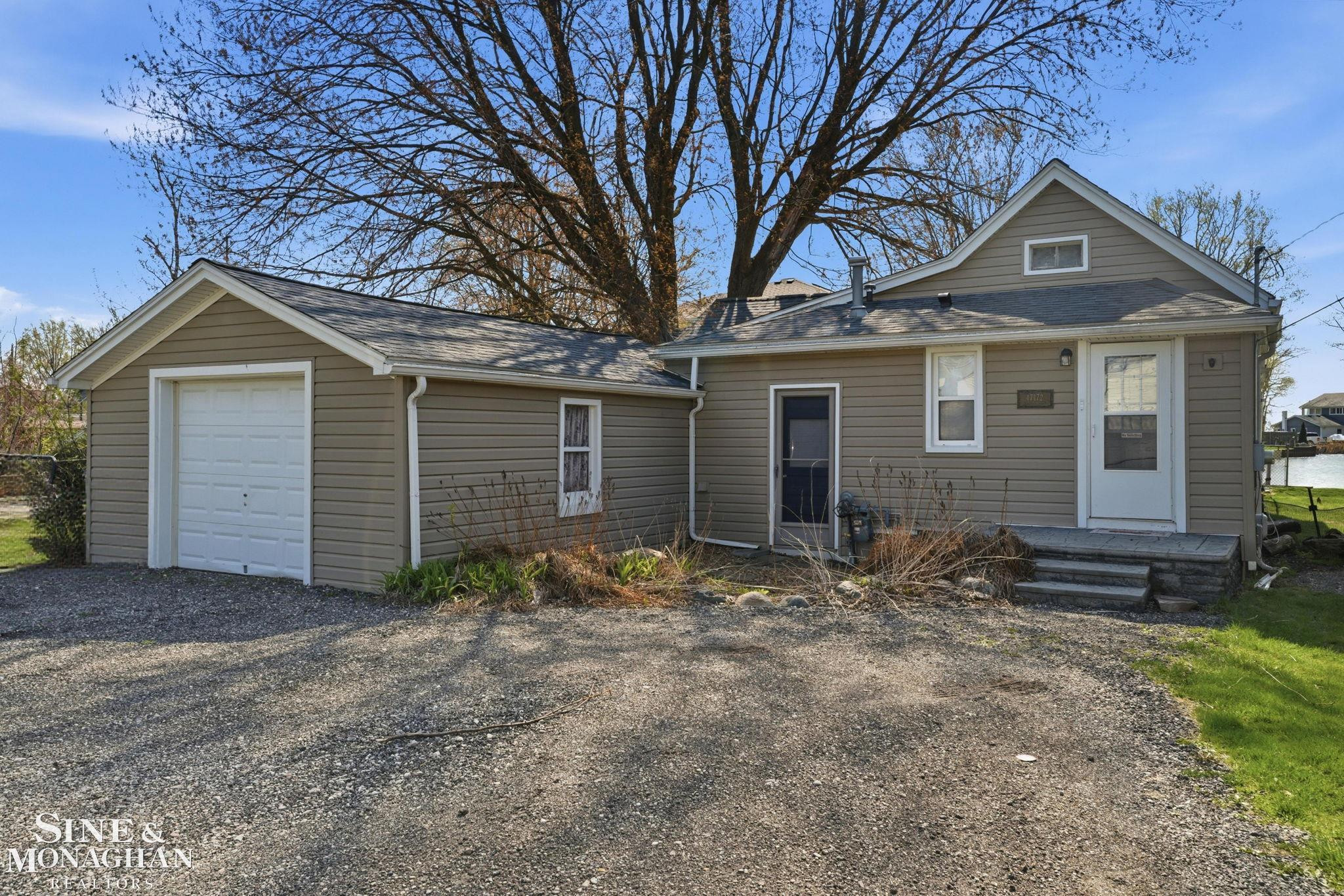 47172 Forton Drive, Chesterfield, MI 48047 — front exterior