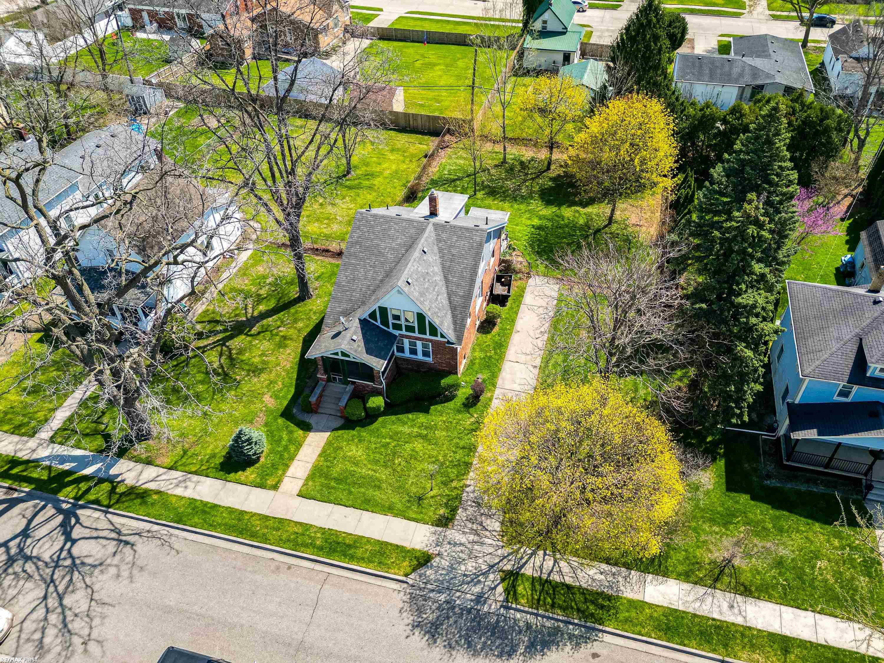 41 Beyne Street, Mount Clemens, MI 48043 — Photo 4