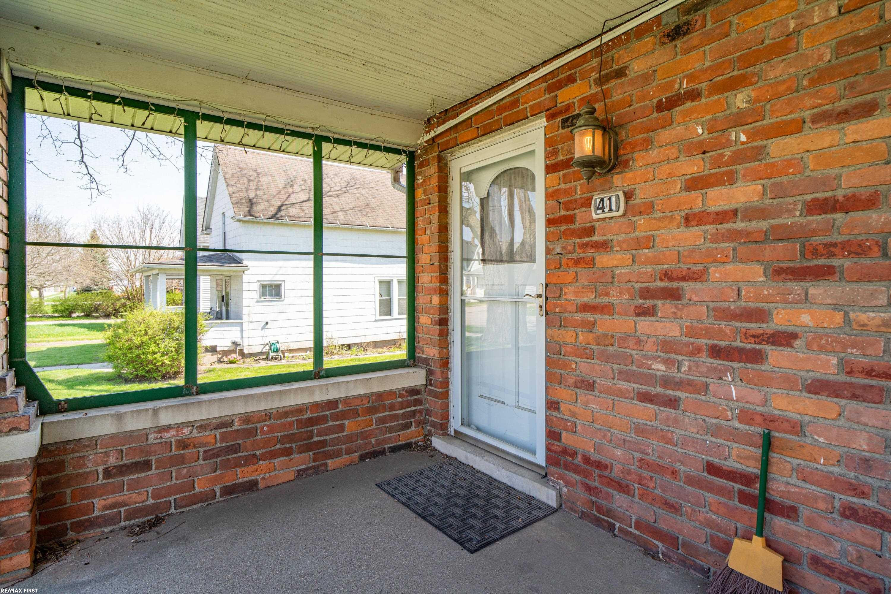 41 Beyne Street, Mount Clemens, MI 48043 — Photo 13