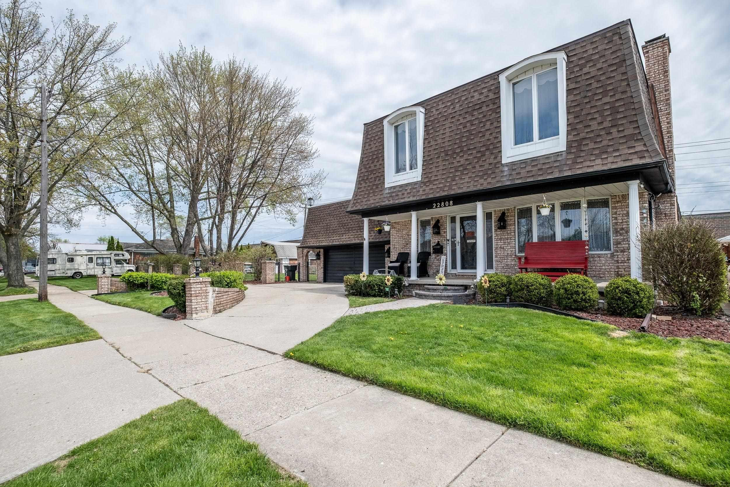 22808 Harmon Street, Saint Clair Shores, MI 48080 — Photo 9