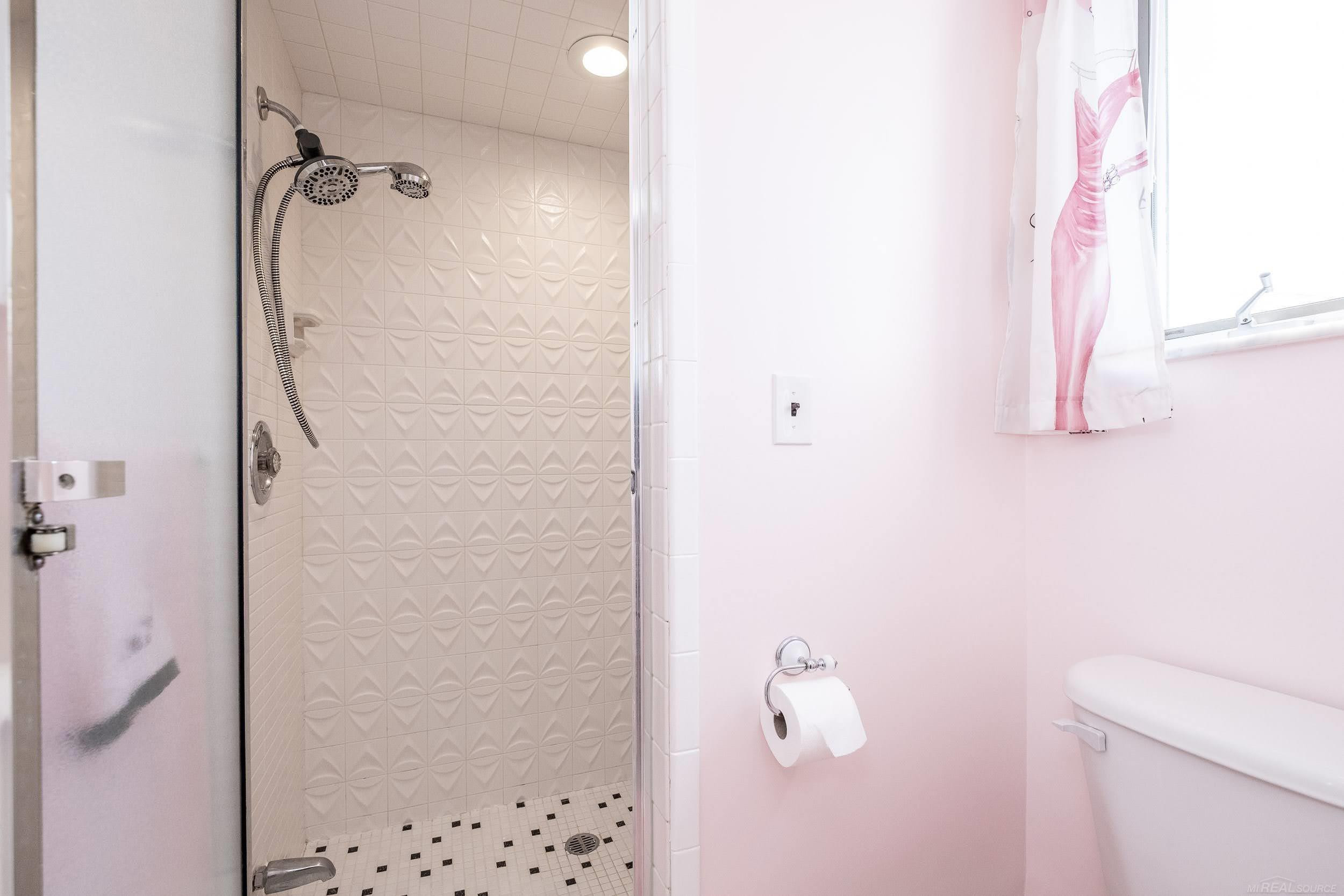 22808 Harmon Street, Saint Clair Shores, MI 48080 — Photo 29