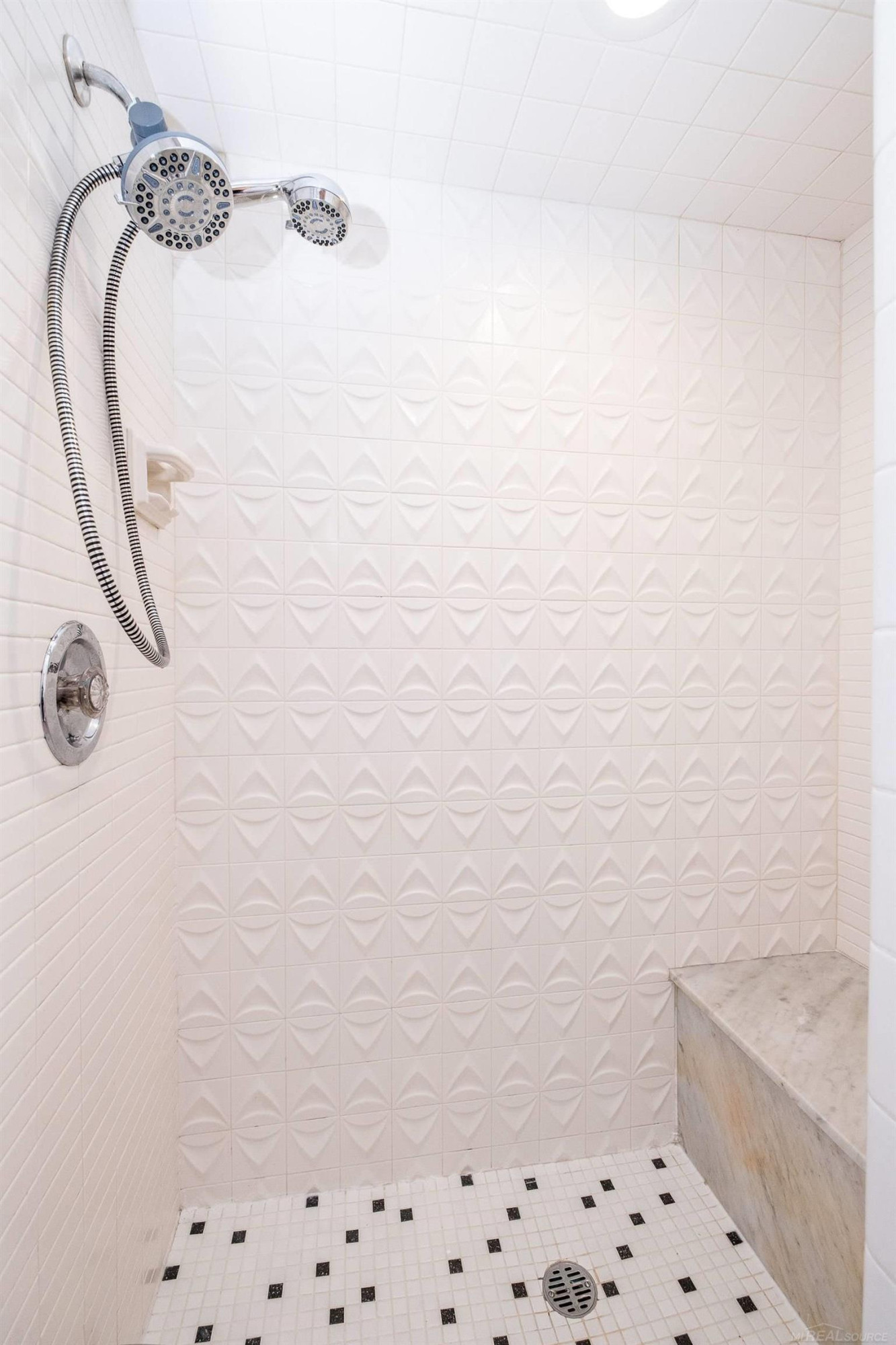 22808 Harmon Street, Saint Clair Shores, MI 48080 — Photo 30