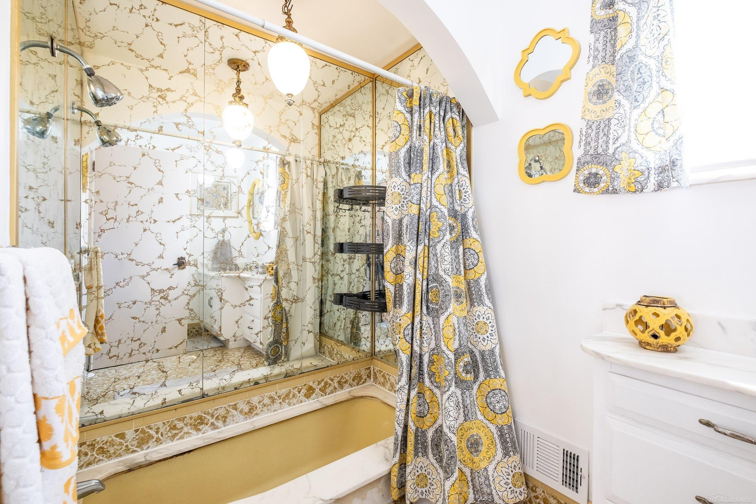 22808 Harmon Street, Saint Clair Shores, MI 48080 — Photo 34