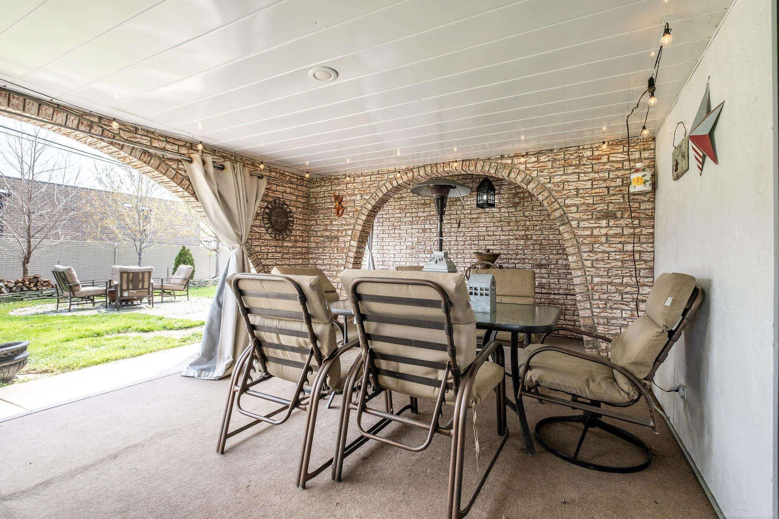 22808 Harmon Street, Saint Clair Shores, MI 48080 — Photo 48