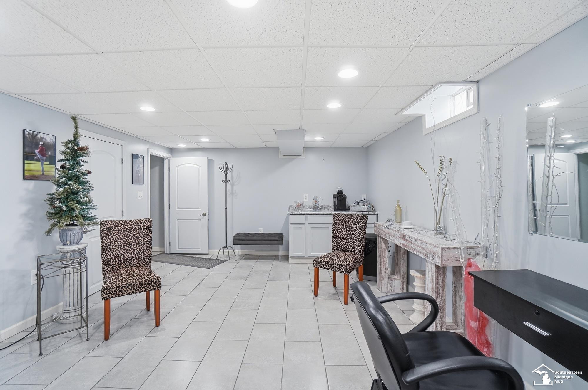 5902 N Lafayette Street, Dearborn Heights, MI 48127 — Photo 25