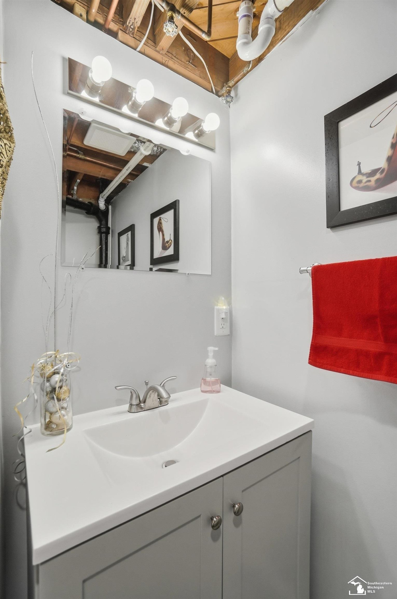 5902 N Lafayette Street, Dearborn Heights, MI 48127 — Photo 32