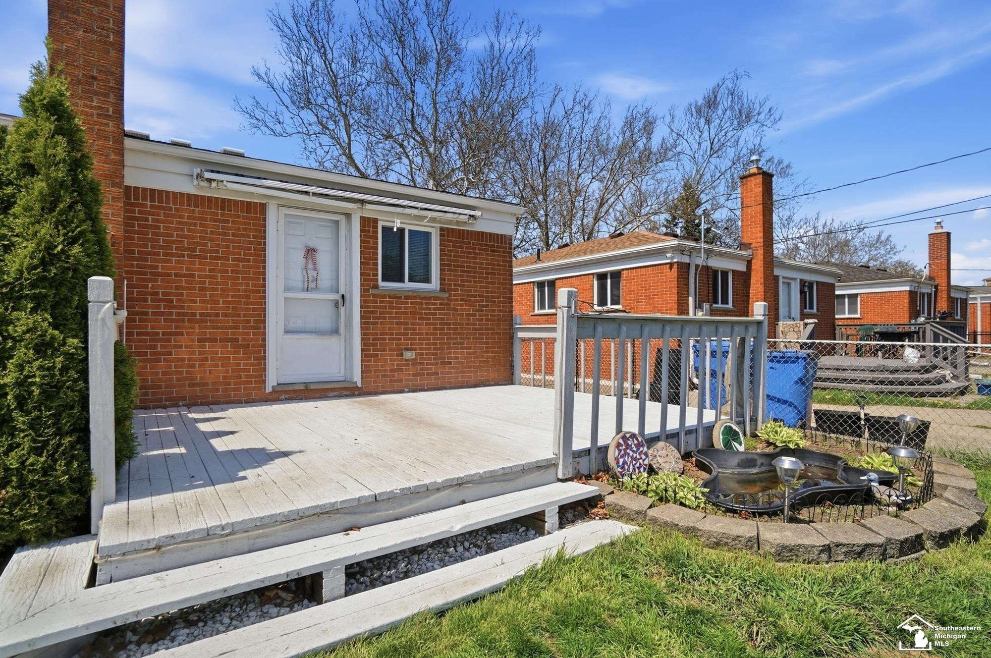 5902 N Lafayette Street, Dearborn Heights, MI 48127 — Photo 37