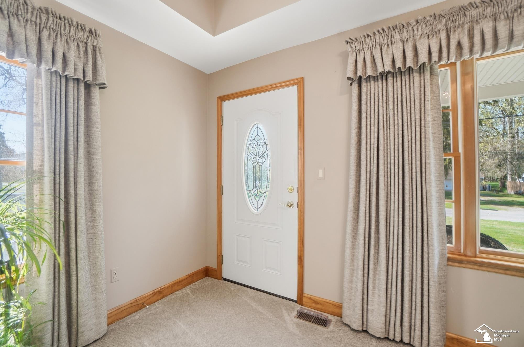 660 Pickard Road, Temperance, MI 48182 — Photo 12