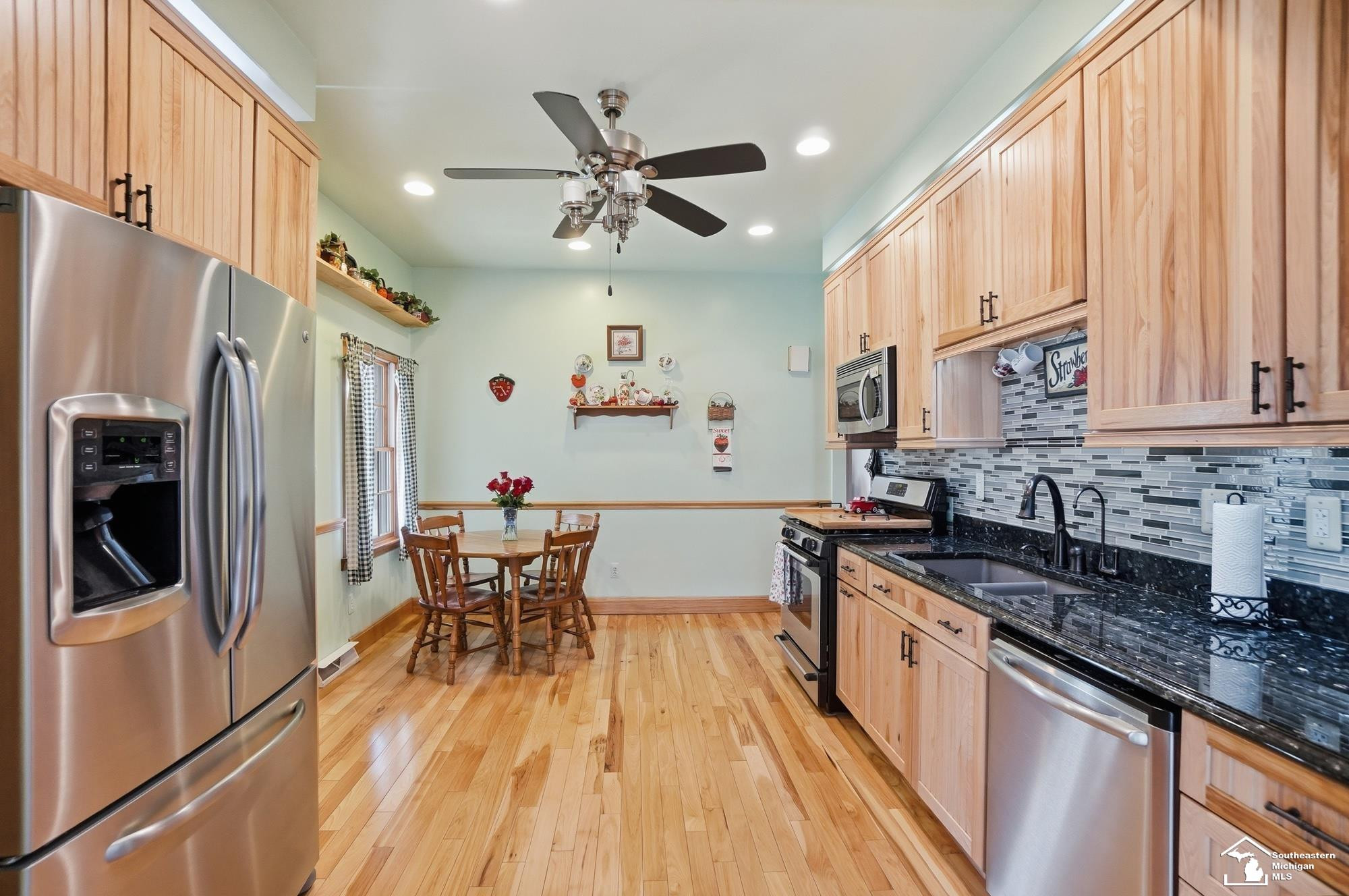 660 Pickard Road, Temperance, MI 48182 — Photo 17