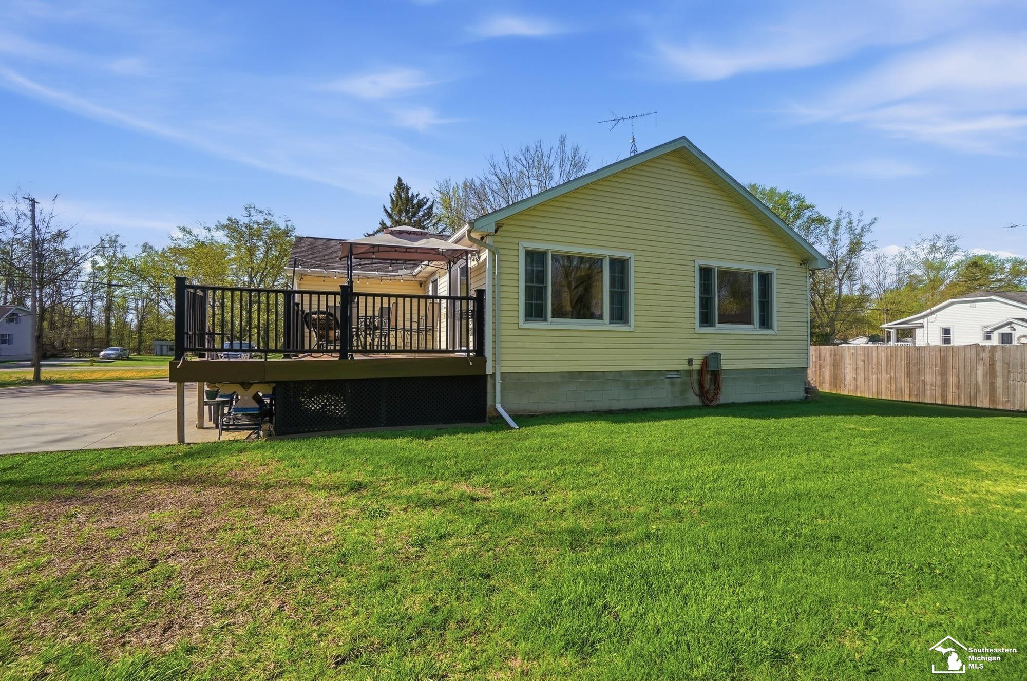 660 Pickard Road, Temperance, MI 48182 — Photo 50