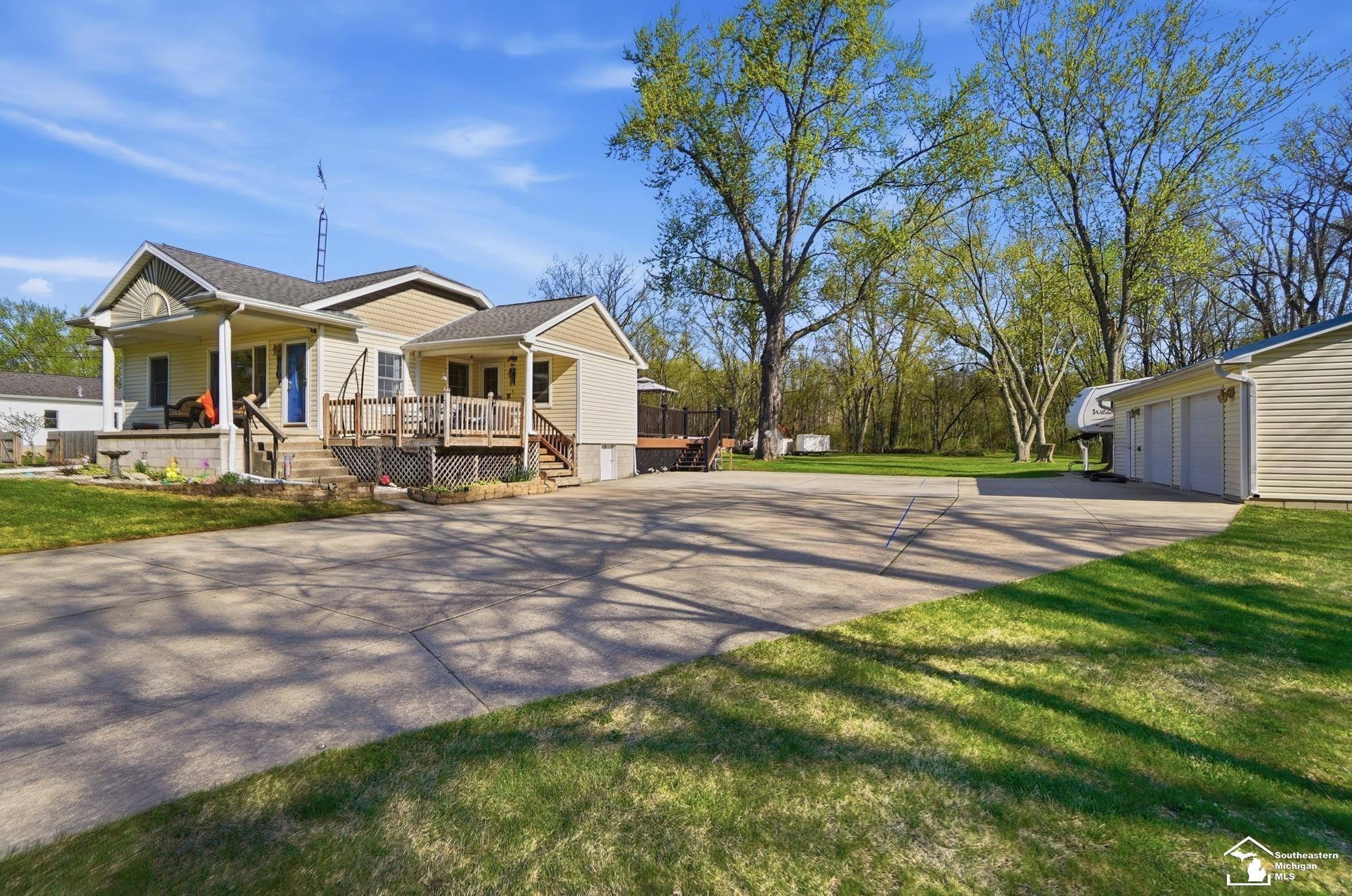 660 Pickard Road, Temperance, MI 48182 — Photo 63
