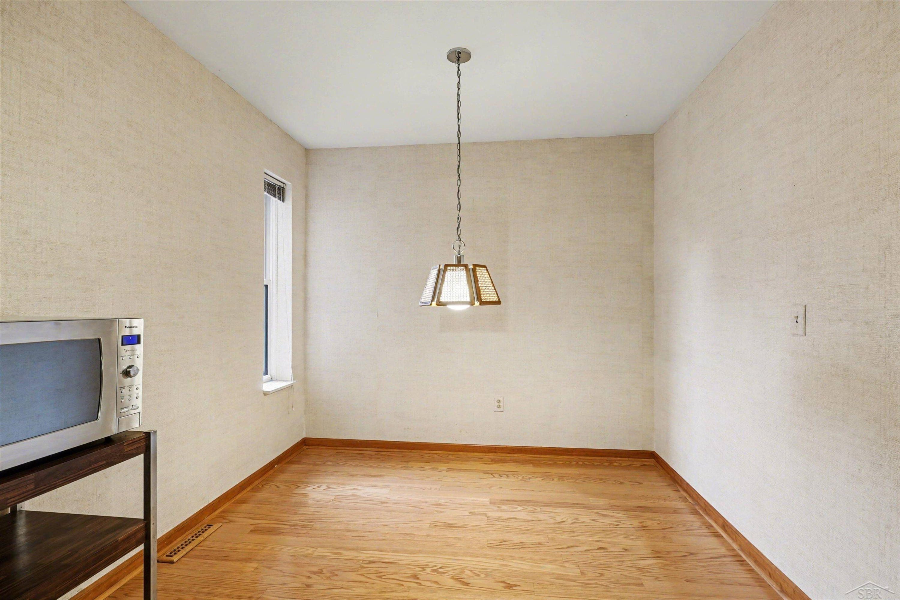 4872 W Michigan Avenue, Saginaw, MI 48638 — Photo 7